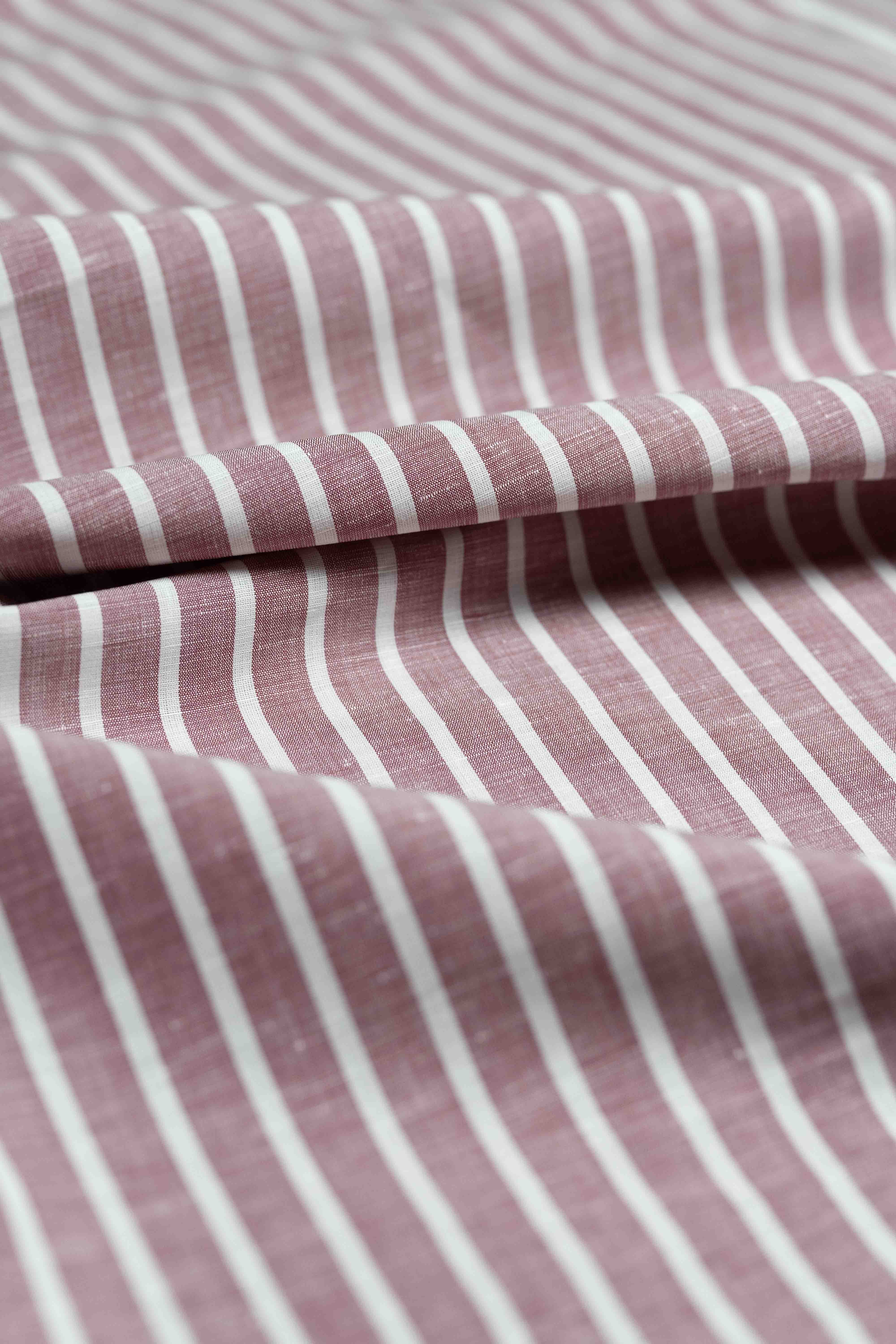Carlo Riva Red Stripe Shirt Fabric with 90cm width, featuring vertical red and white stripes.