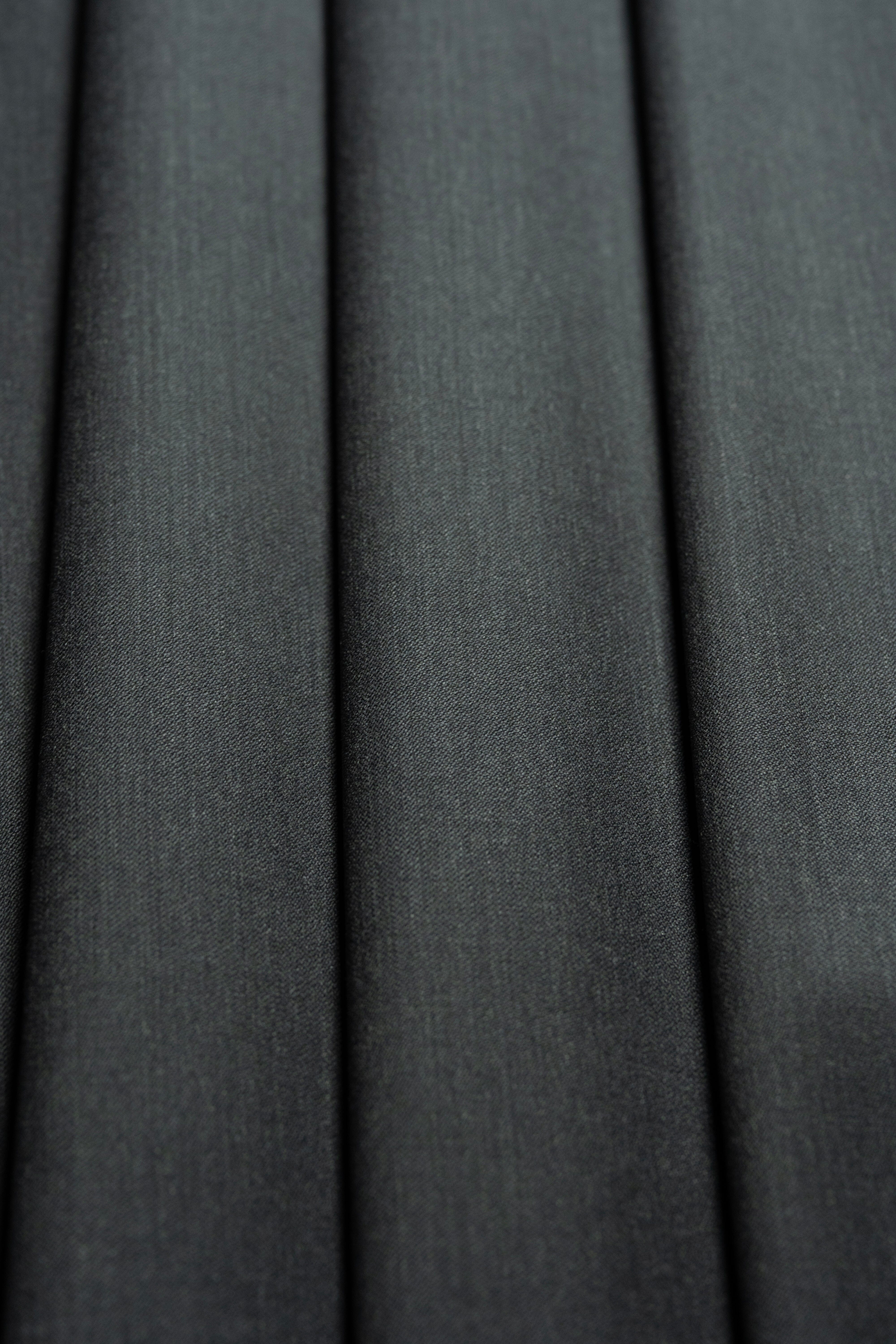 Modern Suit Fabrics-LaGondola 31699 Charcoal Plain 150's Wool Suiting-2.1m