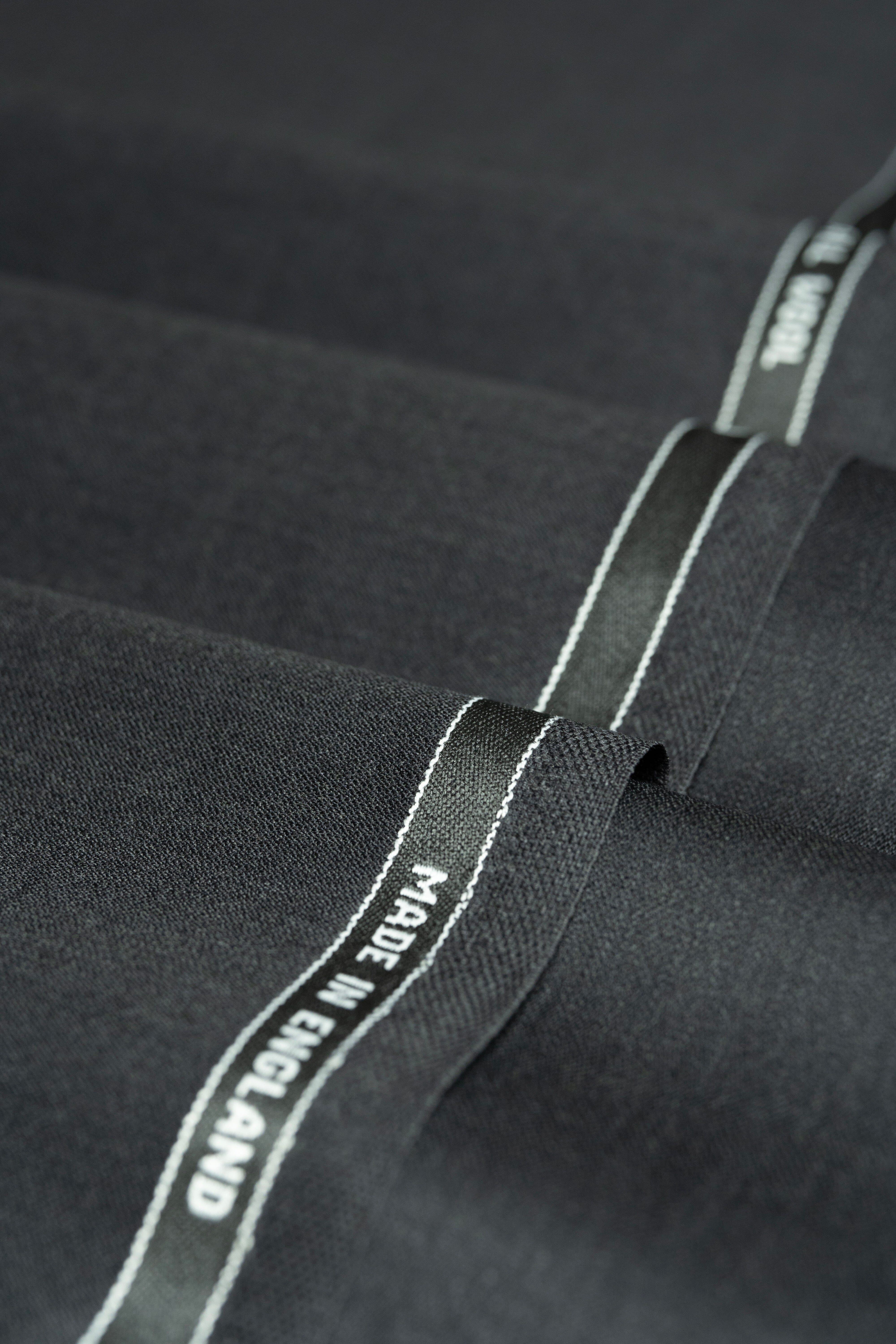 Modern Suit Fabrics-LaGondola 31699 Charcoal Plain 150's Wool Suiting-2.9m