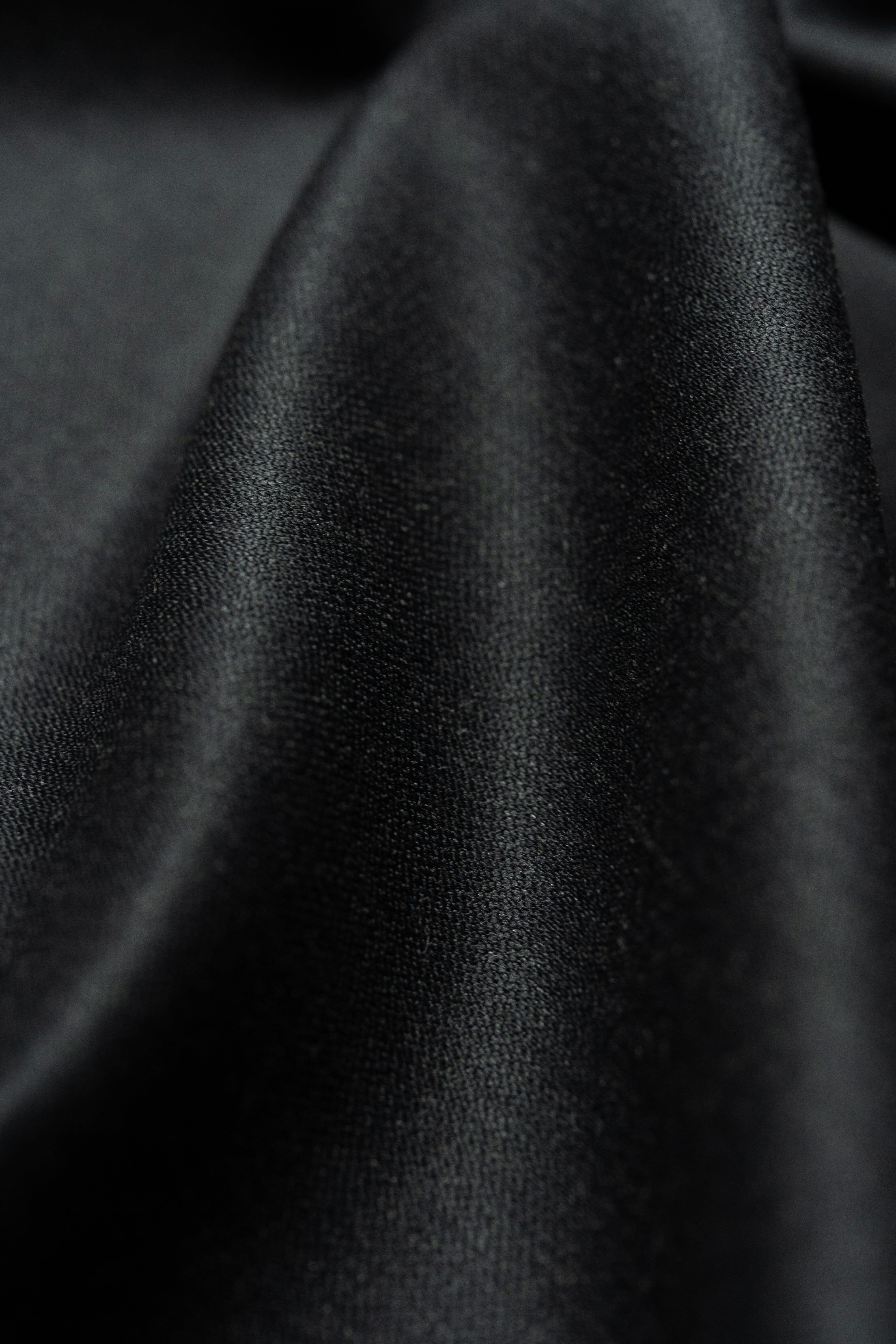 Modern Suit Fabrics-LaGondola 31699 Charcoal Plain 150's Wool Suiting-2.9m