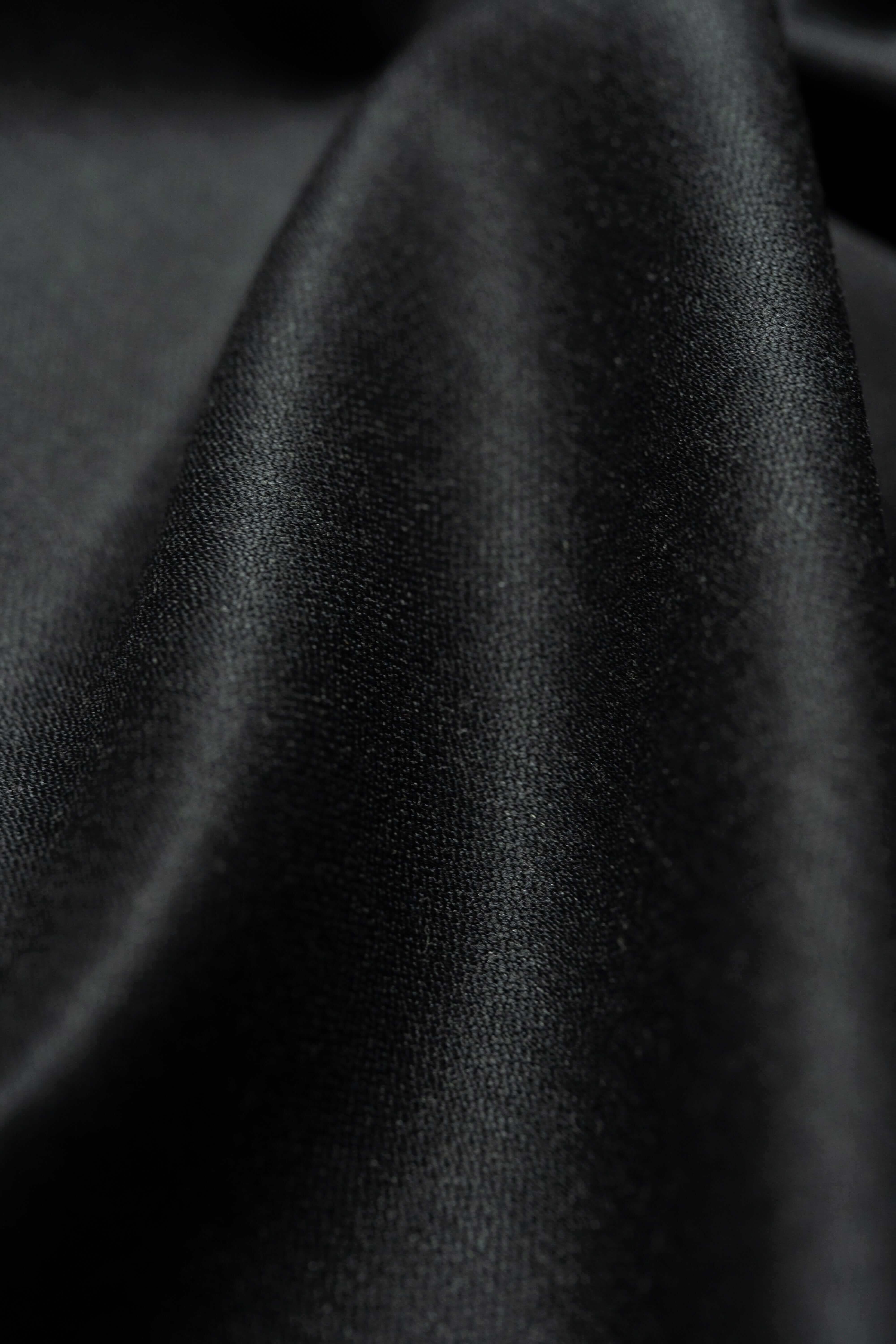 Modern Suit Fabrics-LaGondola 31699 Charcoal Plain 150's Wool Suiting-2.9m