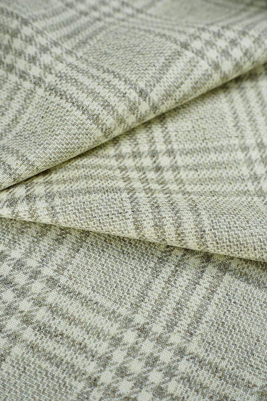 Unique & rare vintage suit fabrics for sartorial/bespoke, wide selection in our online fabric store.