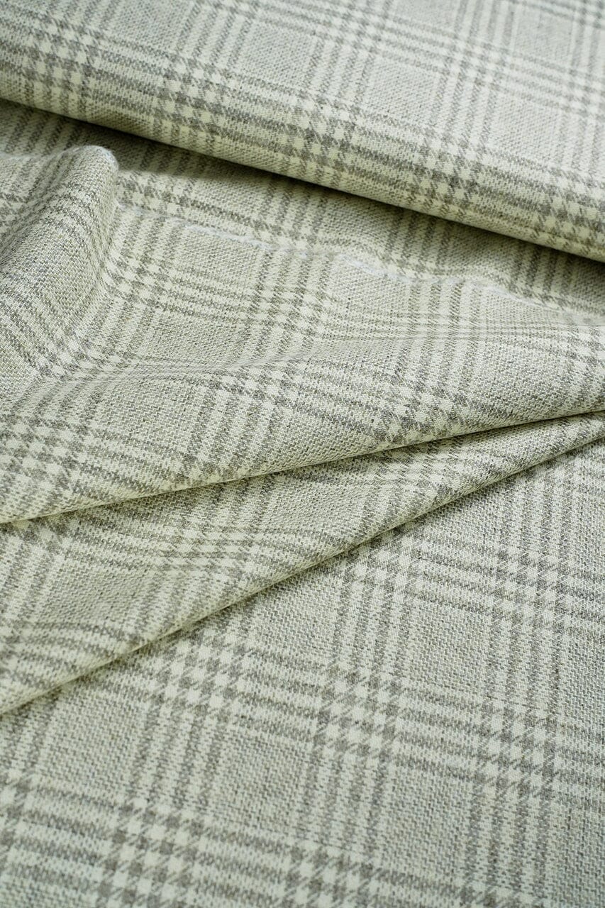 Unique & rare vintage suit fabrics for sartorial/bespoke, wide selection in our online fabric store.