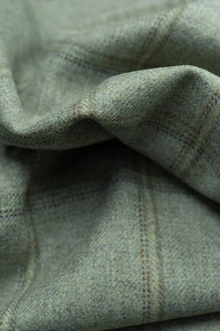 LaGondola Suit Fabric-Marton Mills GC50506 Marton Mills Winte Jacketing-7x8cm Sage Windowpane