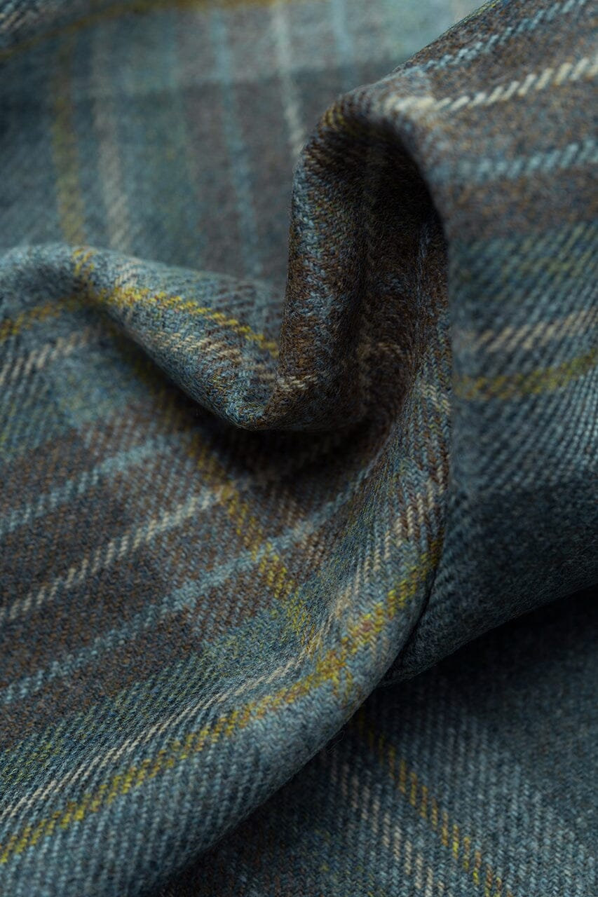 LaGondola Suit Fabric-Marton Mills GC50507 Marton Mills Winte Jacketing-18x19cm Seafoam Plaid