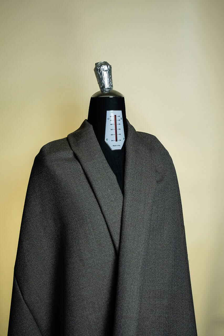Unique & rare vintage suit fabrics for sartorial/bespoke, wide selection in our online fabric store.
