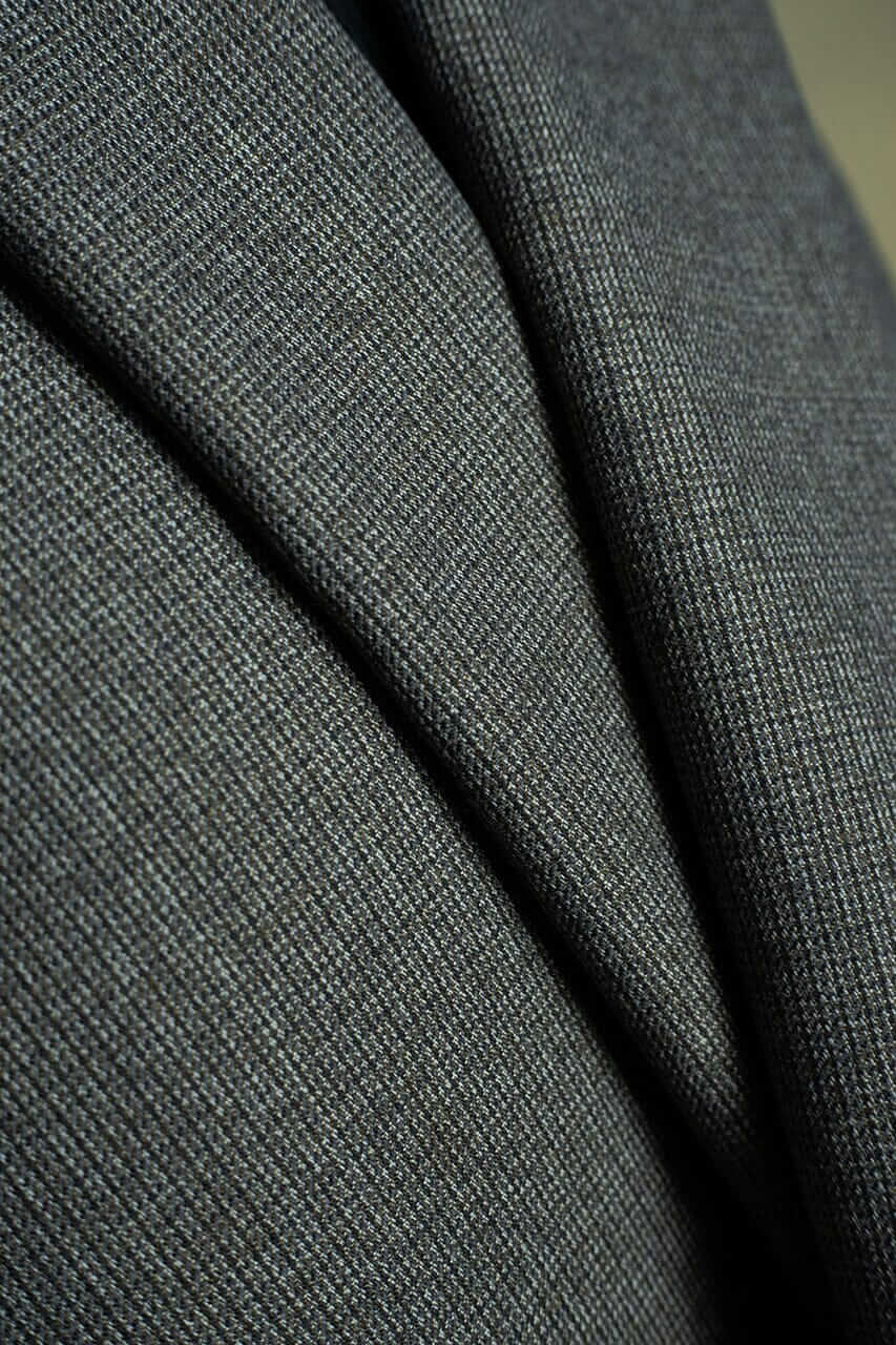 Unique & rare vintage suit fabrics for sartorial/bespoke, wide selection in our online fabric store.