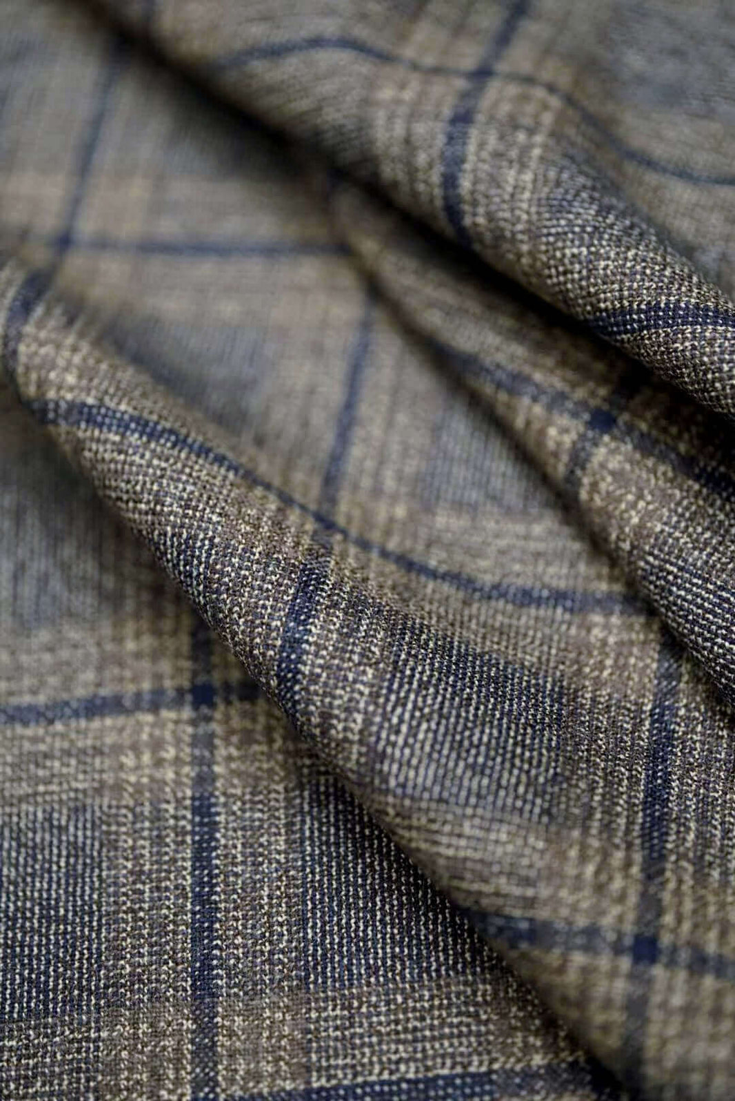 Buying Suit Fabric for the First Time? Avoid These Common Mistakes