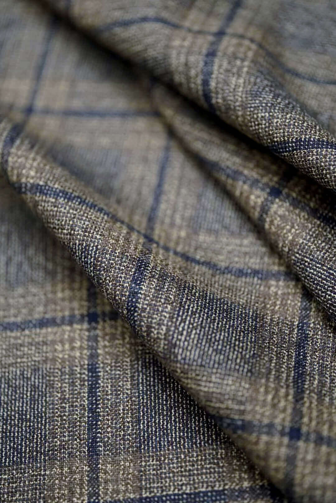 Buying Suit Fabric for the First Time? Avoid These Common Mistakes