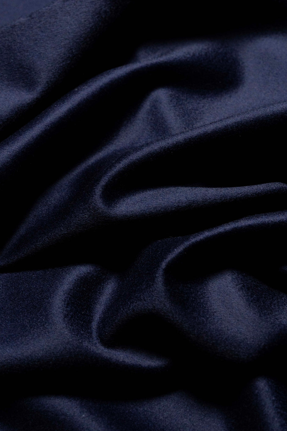 Cashmere Grading: What Grade A, B, and C Actually Mean