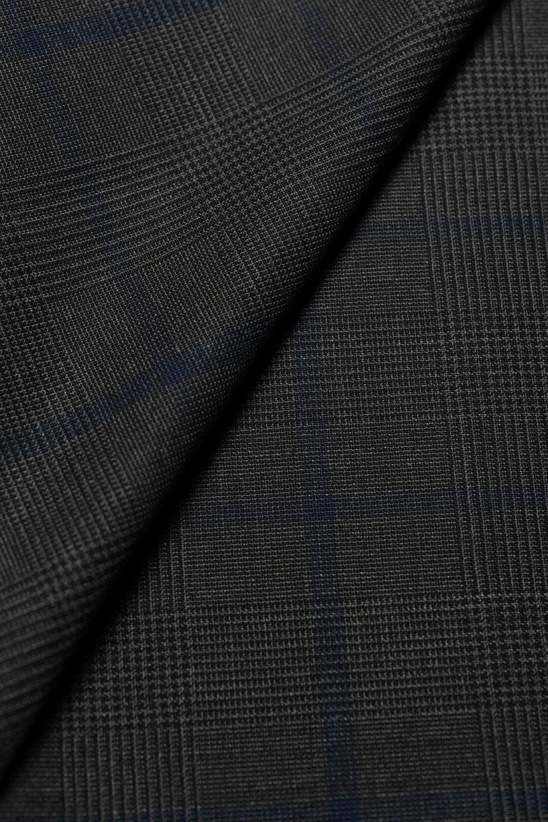 Two-Ply vs Single-Ply: Does Twisting Twice Make a Better Suit?