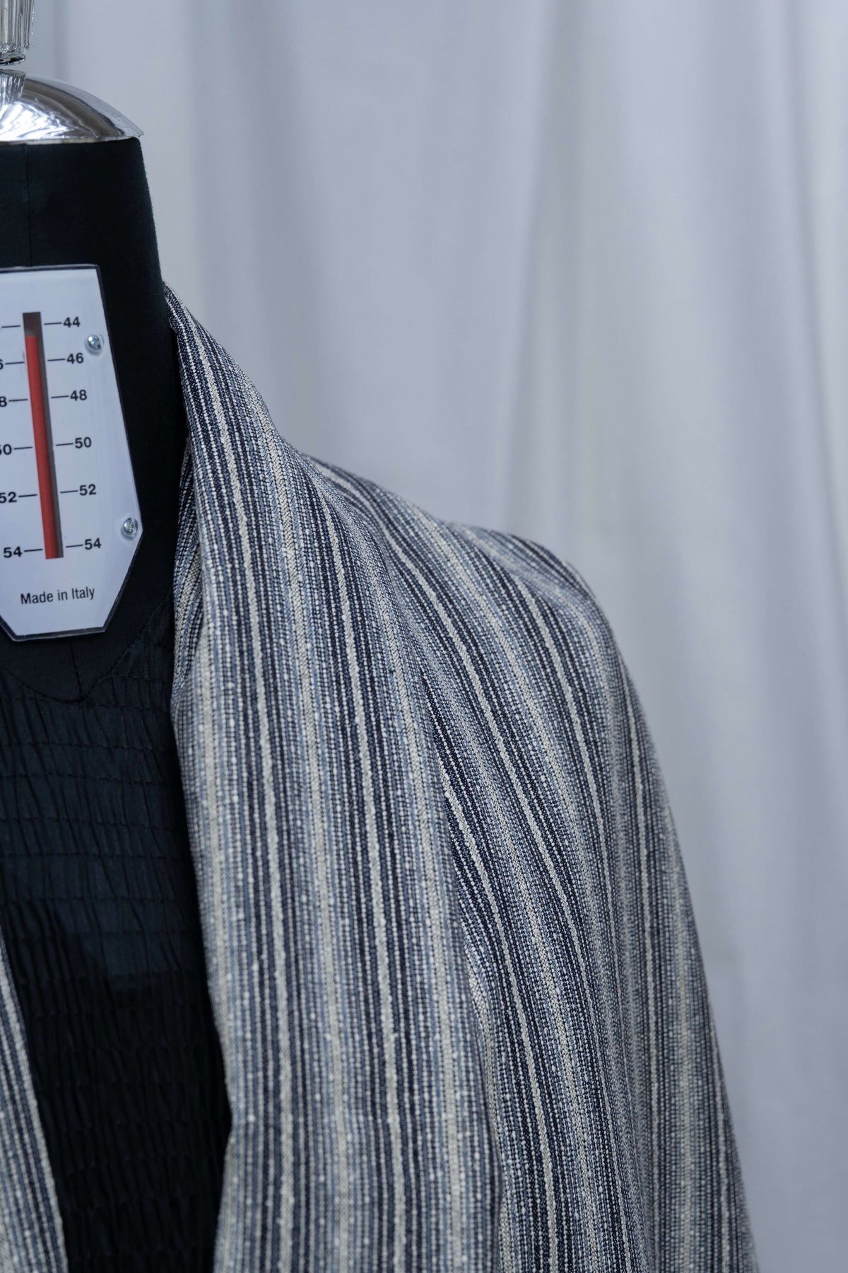 Barclays Wool & Silk Fancy Stripe Suit Fabric (V26009)-2.8 Meters - Yoo's Club