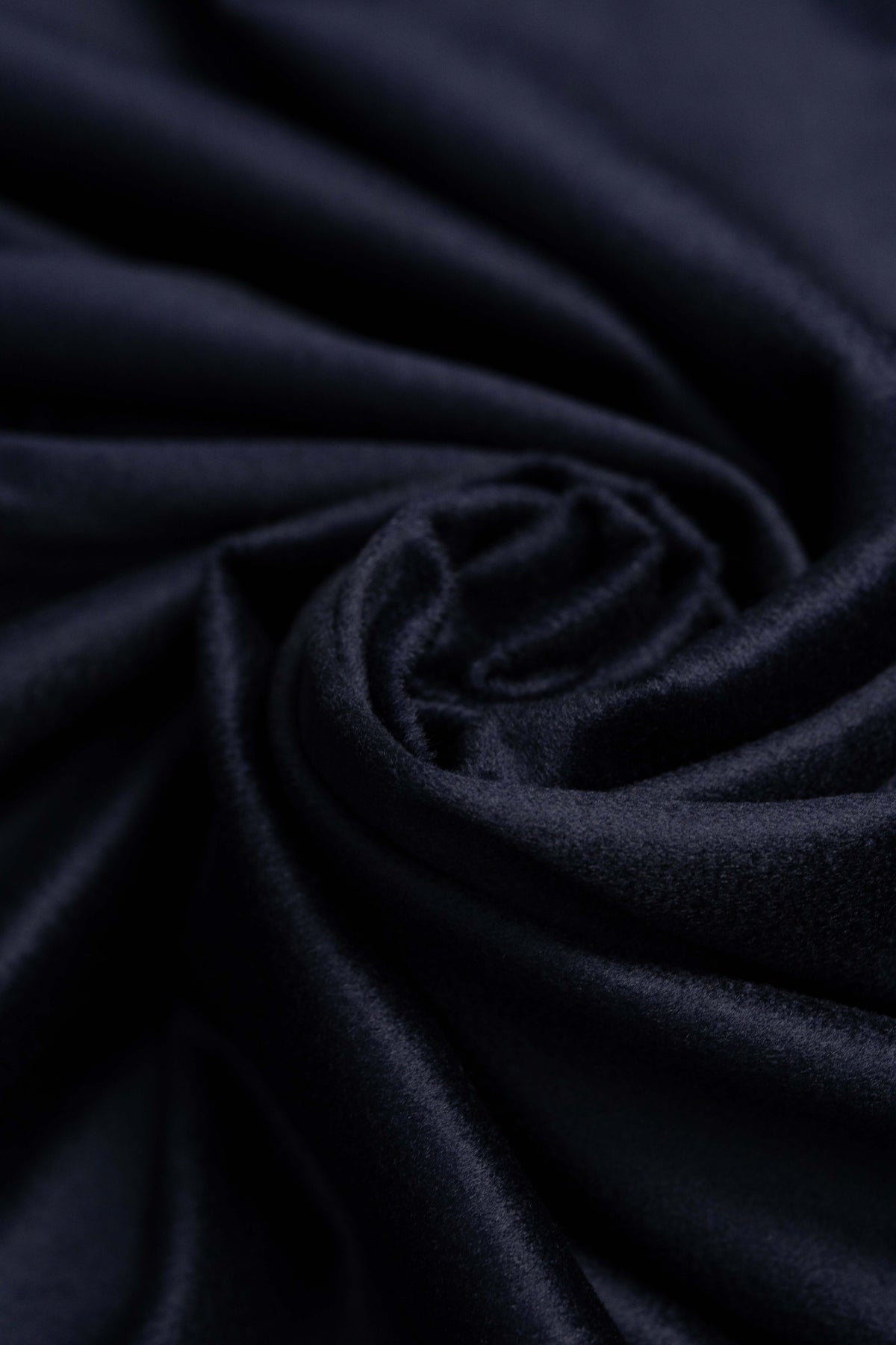 Dark Navy Wool & Cashmere Jacketing Fabric produced by Loro Piana - 3.5 Meters - Yoo's Club