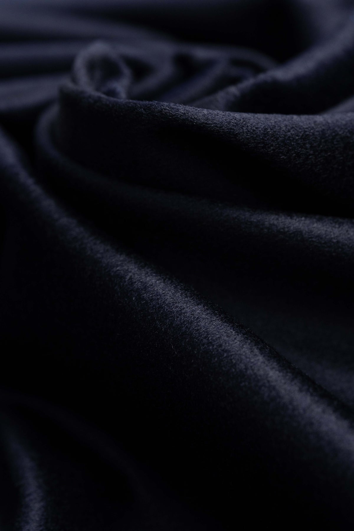 Dark Navy Wool & Cashmere Jacketing Fabric produced by Loro Piana - 3.5 Meters - Yoo's Club