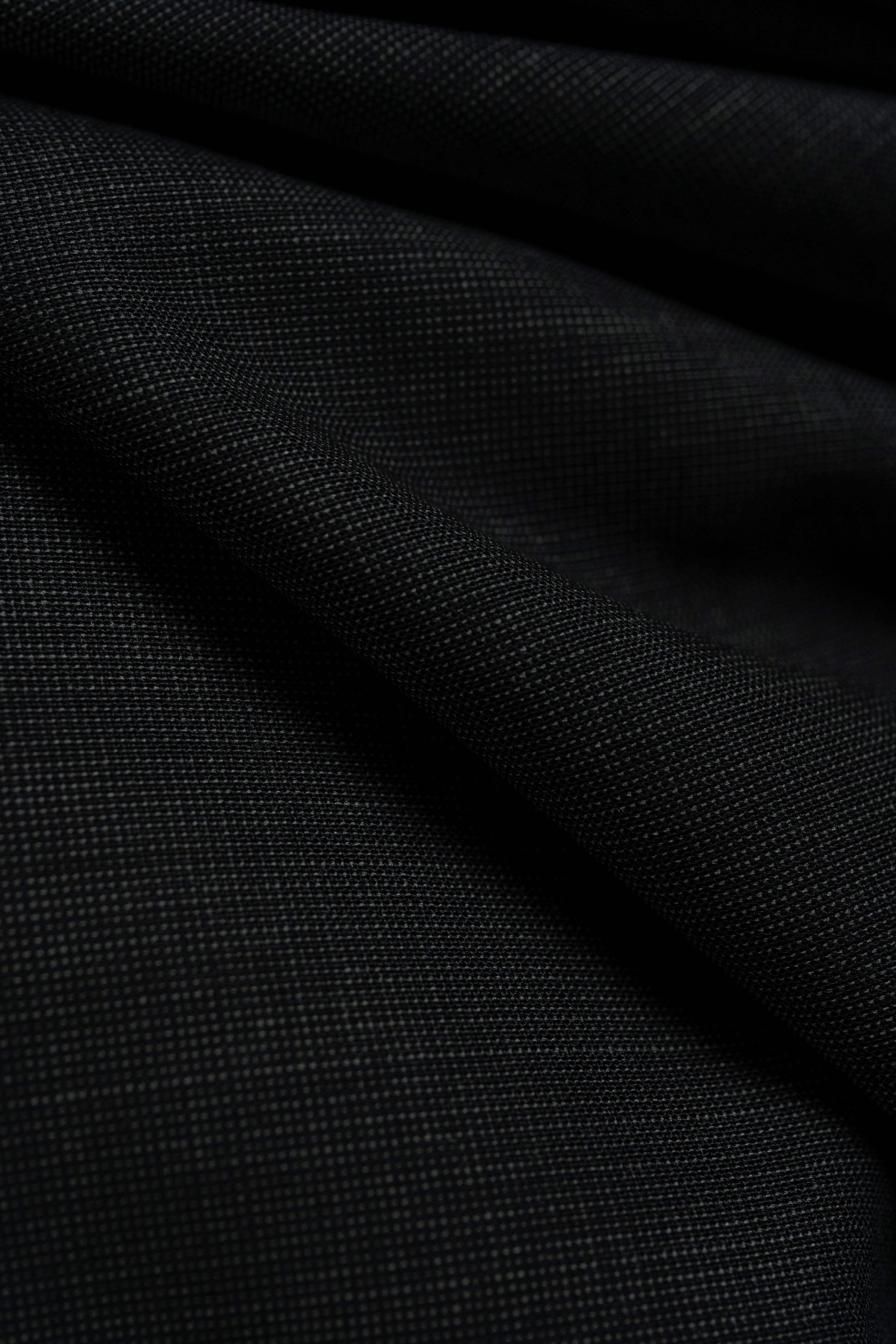 Italy Dark Charcoal Super 100's High Twist Suit Fabric (V23640)-3m