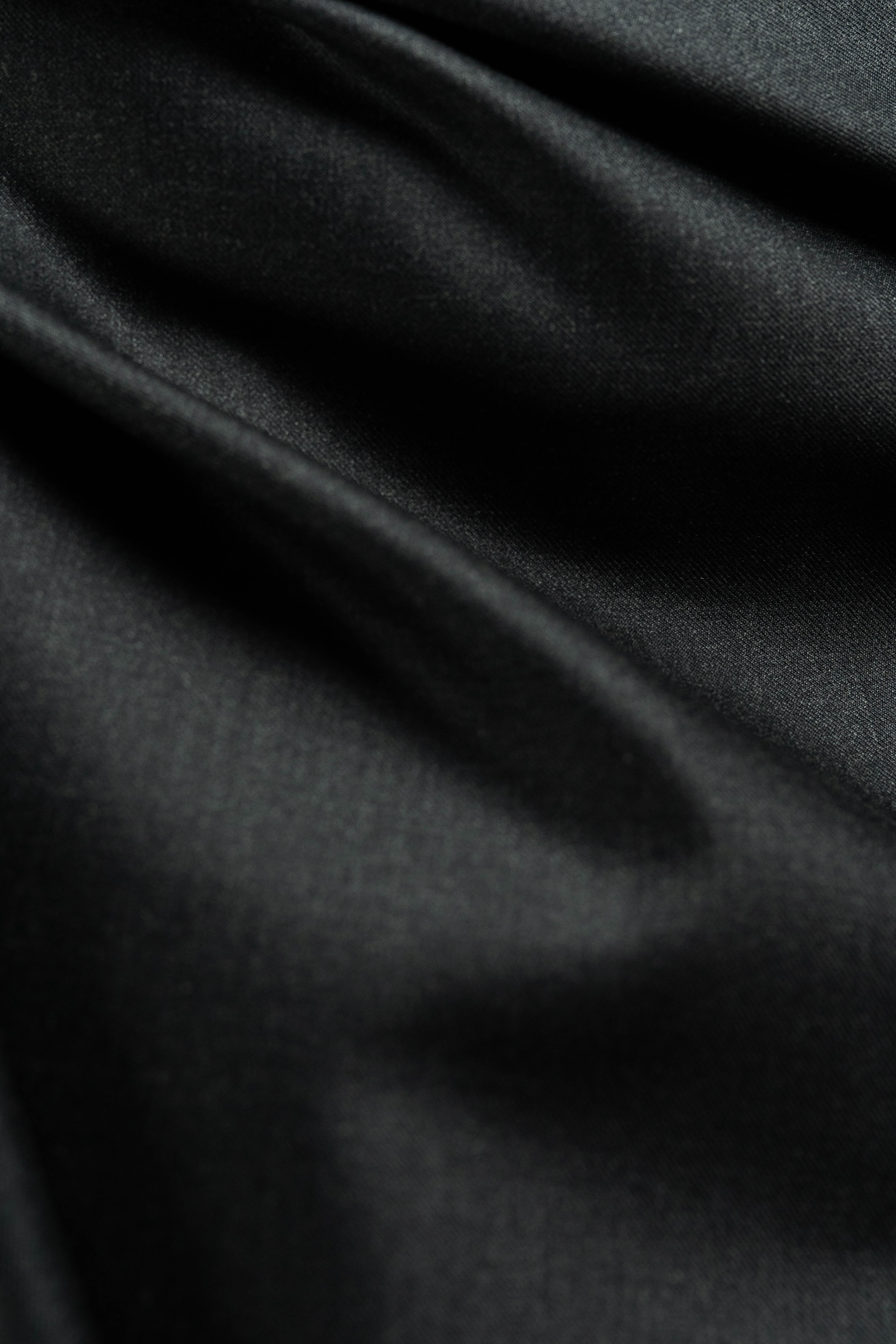 VBC Dark Charcoal Wool & Cashmere Suit Fabric (V23793)-3m