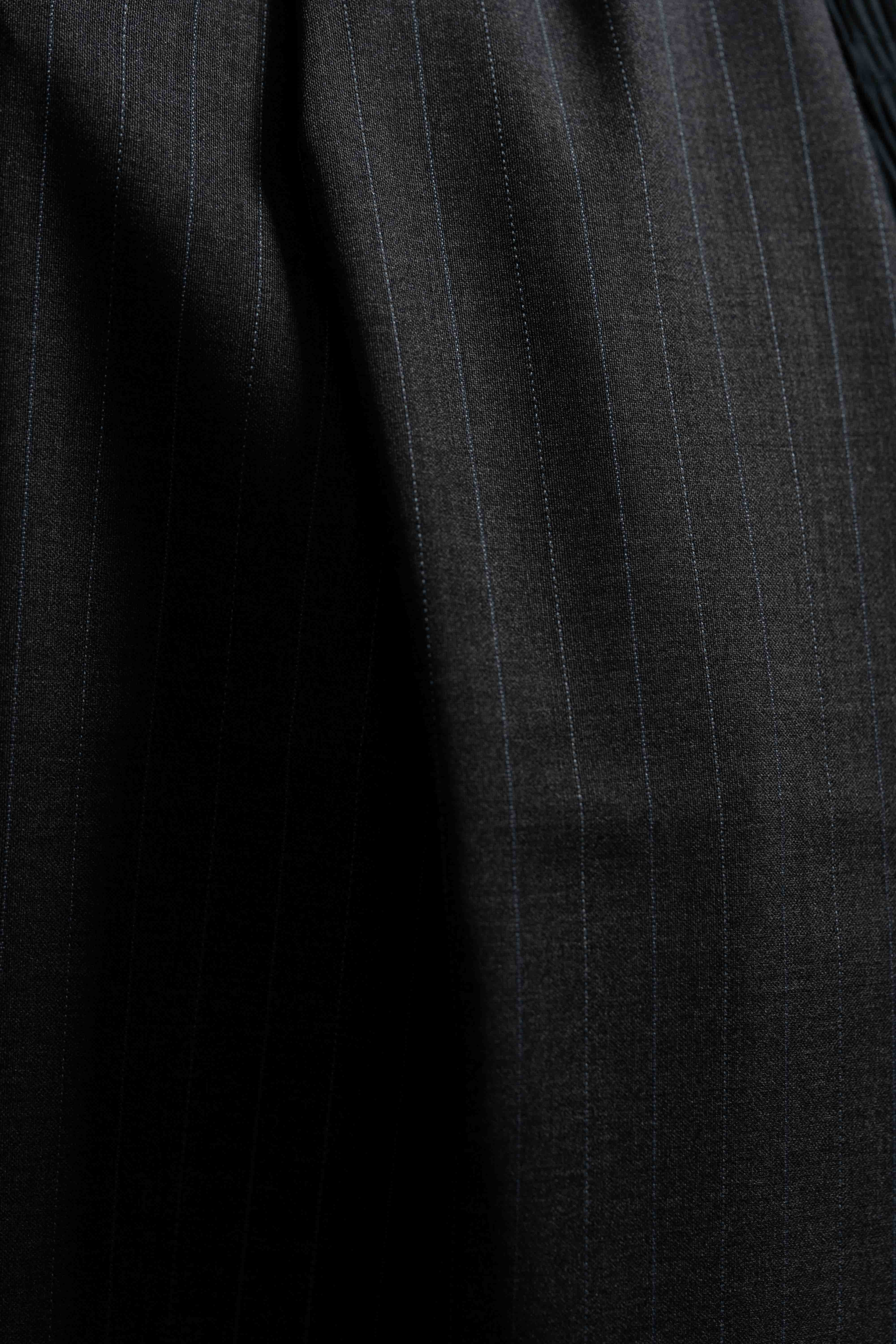 Reda Charcoal Blue Stripe Wool Suit Fabric (V23391)-3m - Yoo's Club
