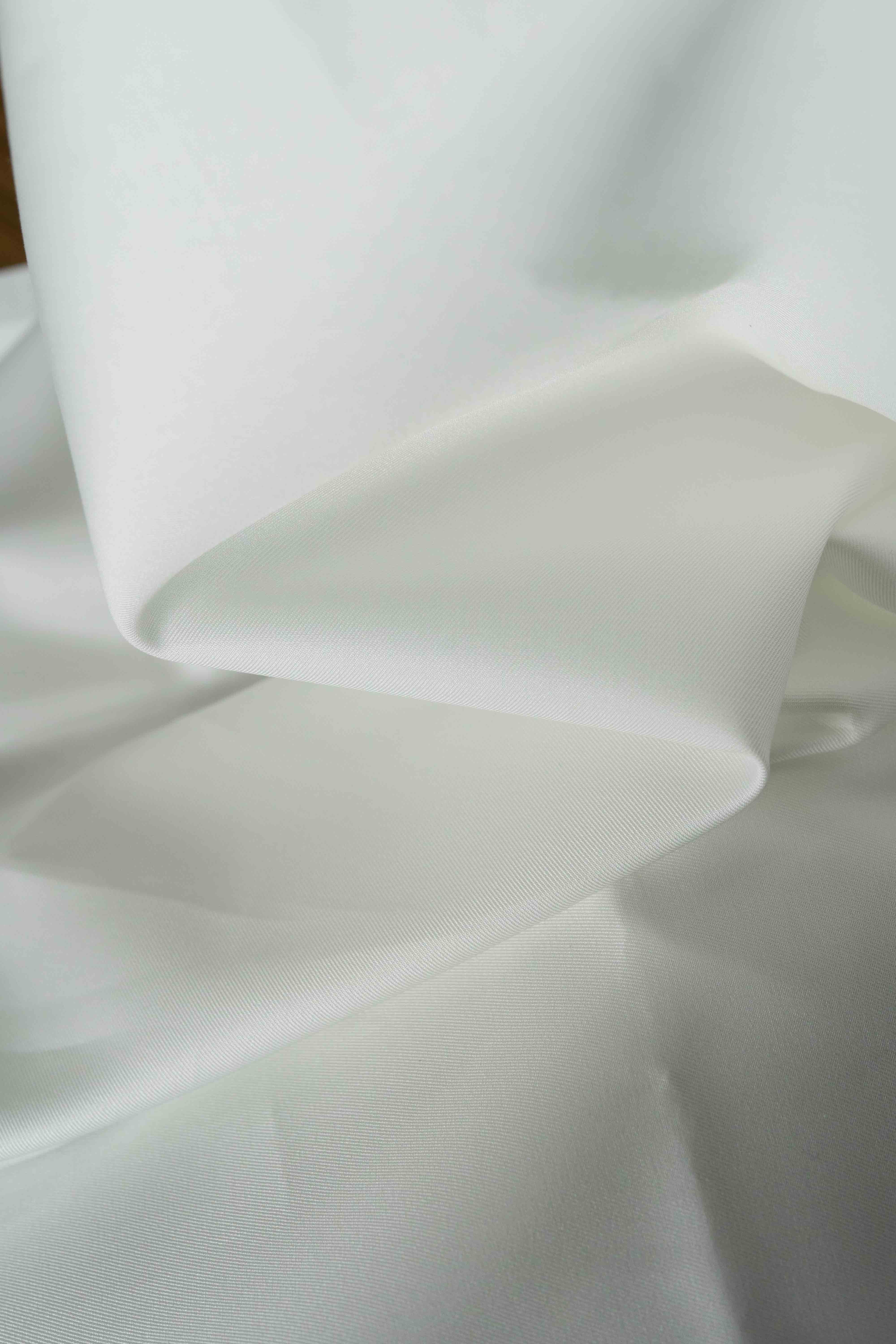 Alumo Super 100's Cotton Shirt Fabric in Genio Collection (5634.6200.1000) - 1.5m - Yoo's Club