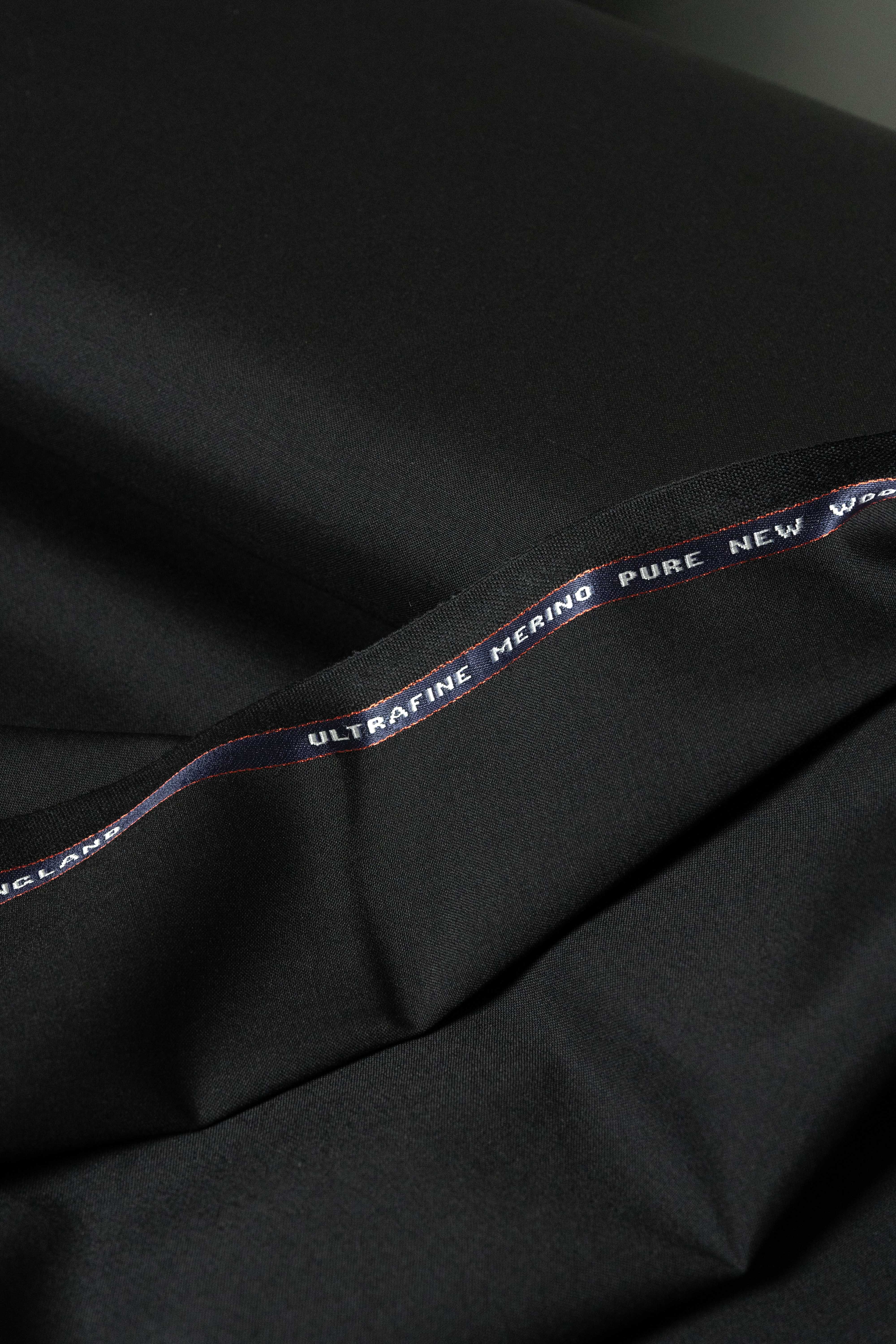 Barrington Panama Weave Black Merino Wool Suit Fabric (41063B)