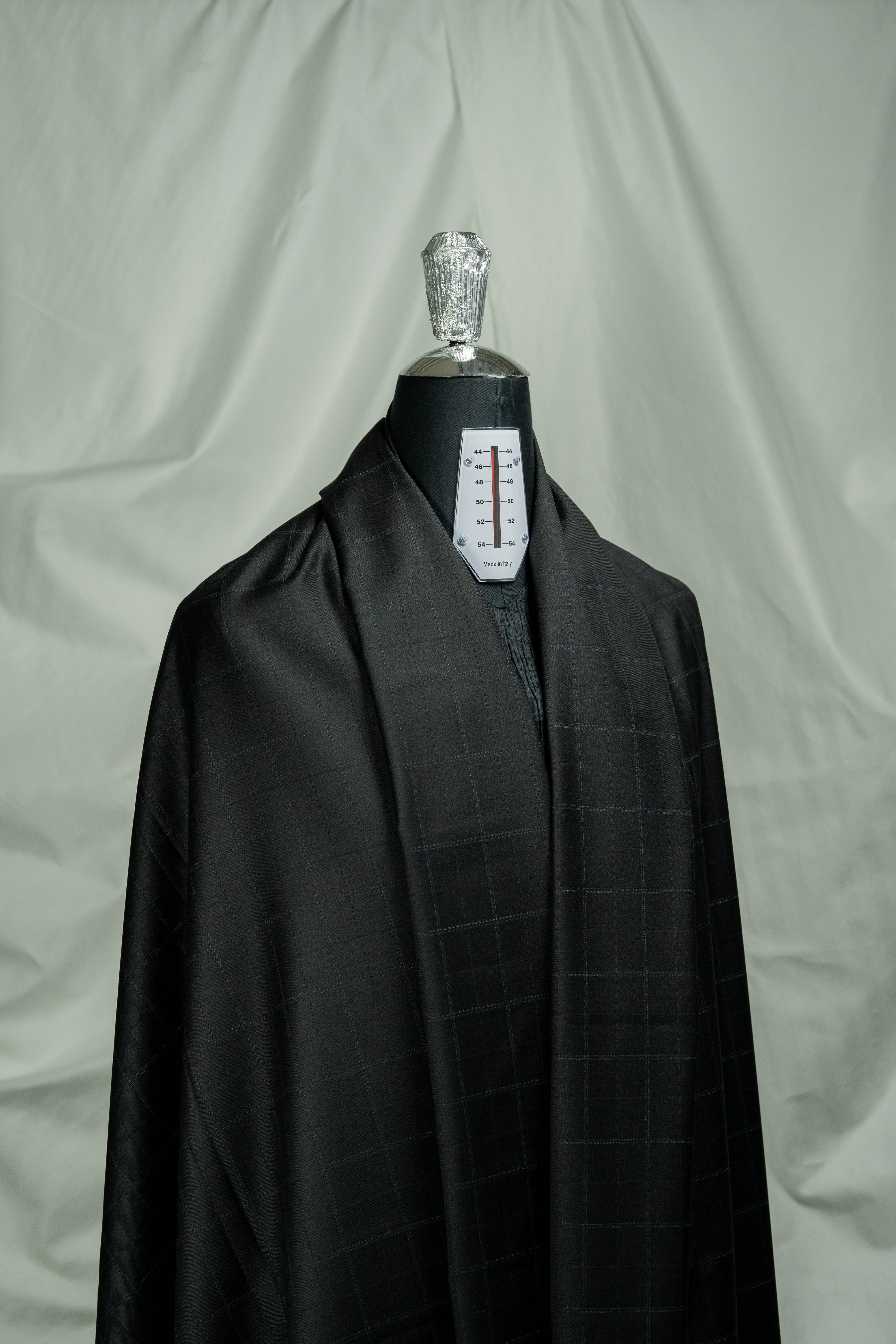 E.Thomas Black Blue Check Super 150 支羊毛西裝面料 (V23747)-3米