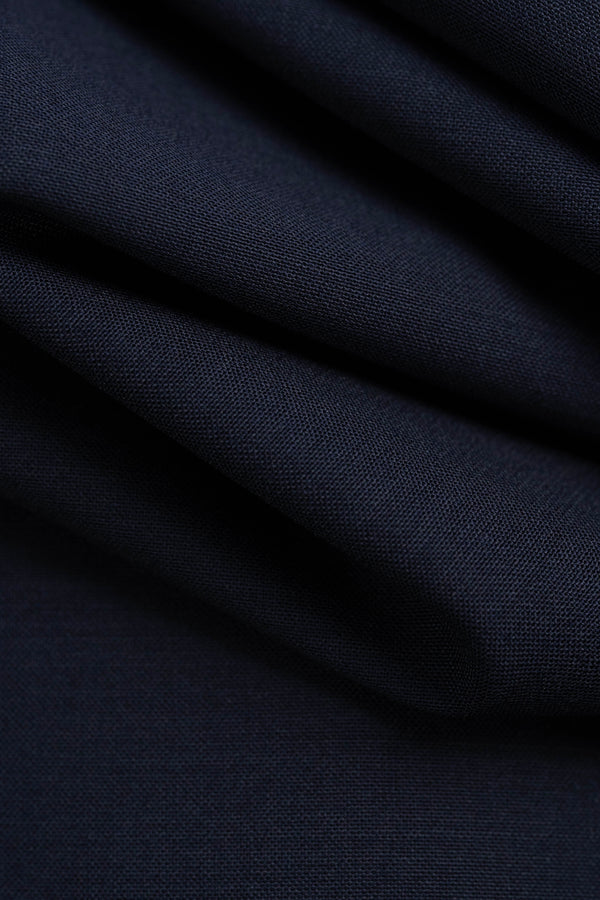 Italy Midnight Blue High Twist Lightweight Wool Suiting Fabric (V23734) -3m