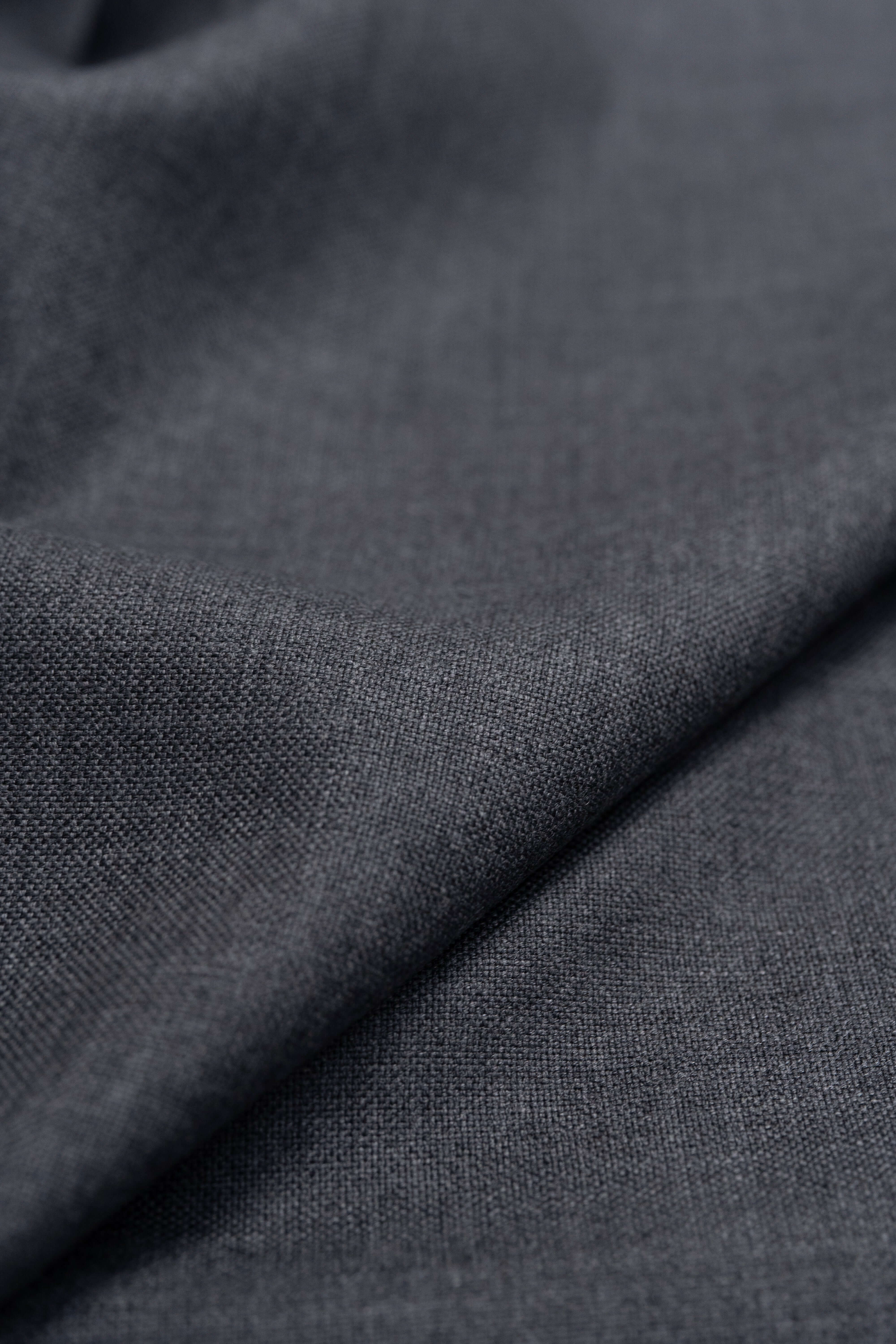 Groves & Lindley Plain Grey Wool Suit Fabric -1.6 Meters