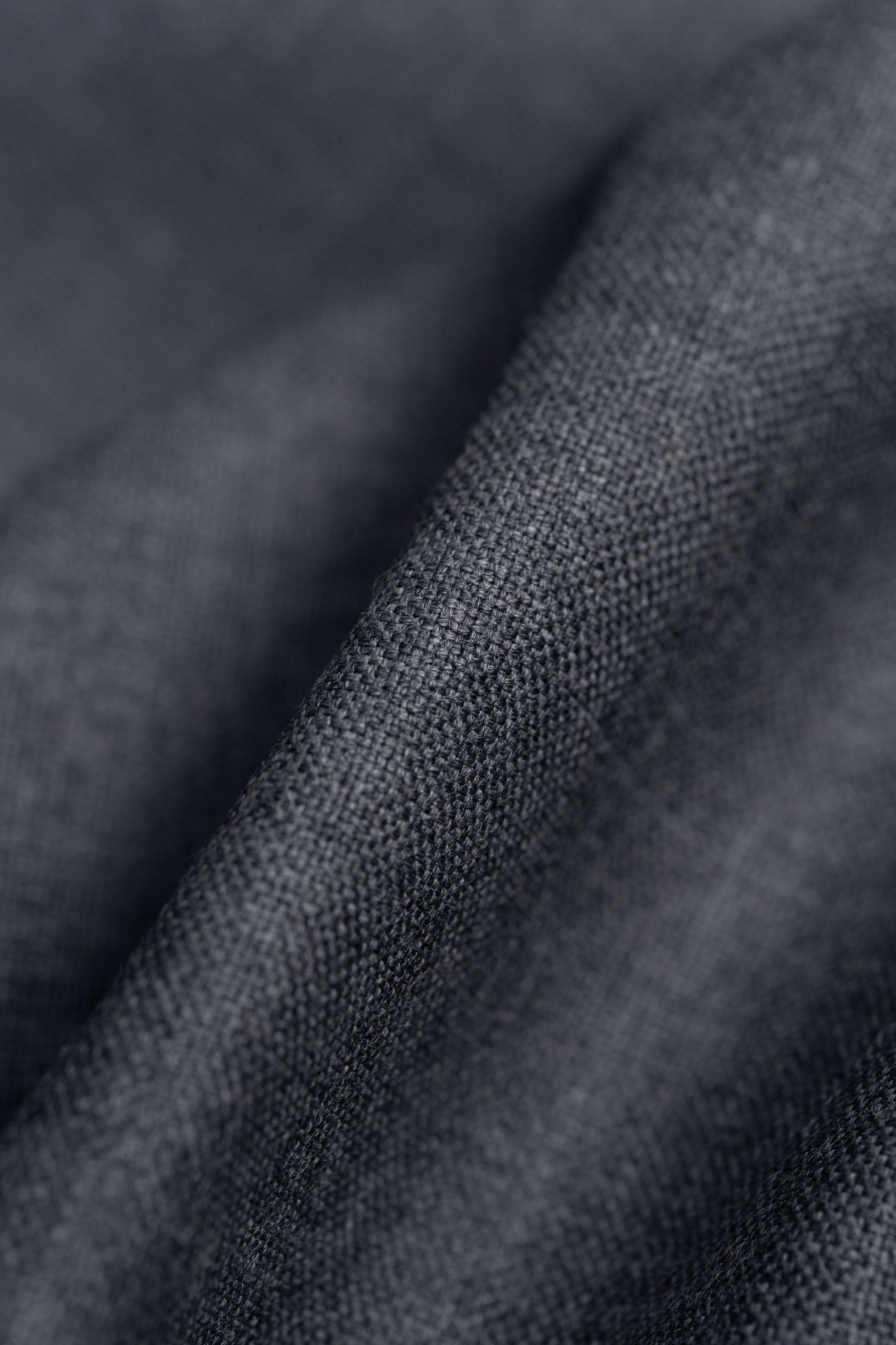 Groves & Lindley Plain Grey Wool Suit Fabric -1.6 Meters