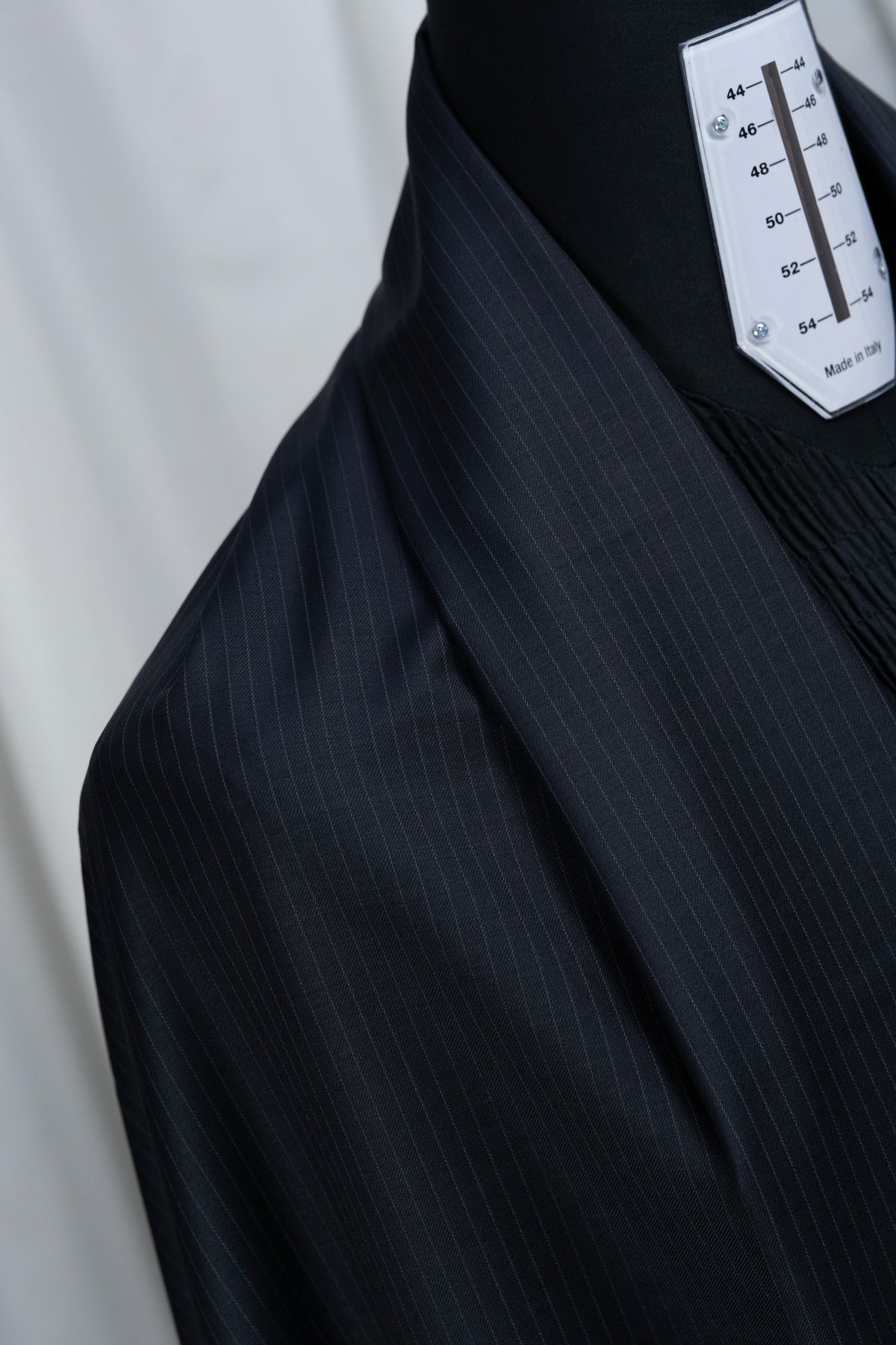 CERRUTI 1881 Nobility Dark Navy Stripe Wool Suiting (V26005 ) - 3 Meters - Yoo's Club