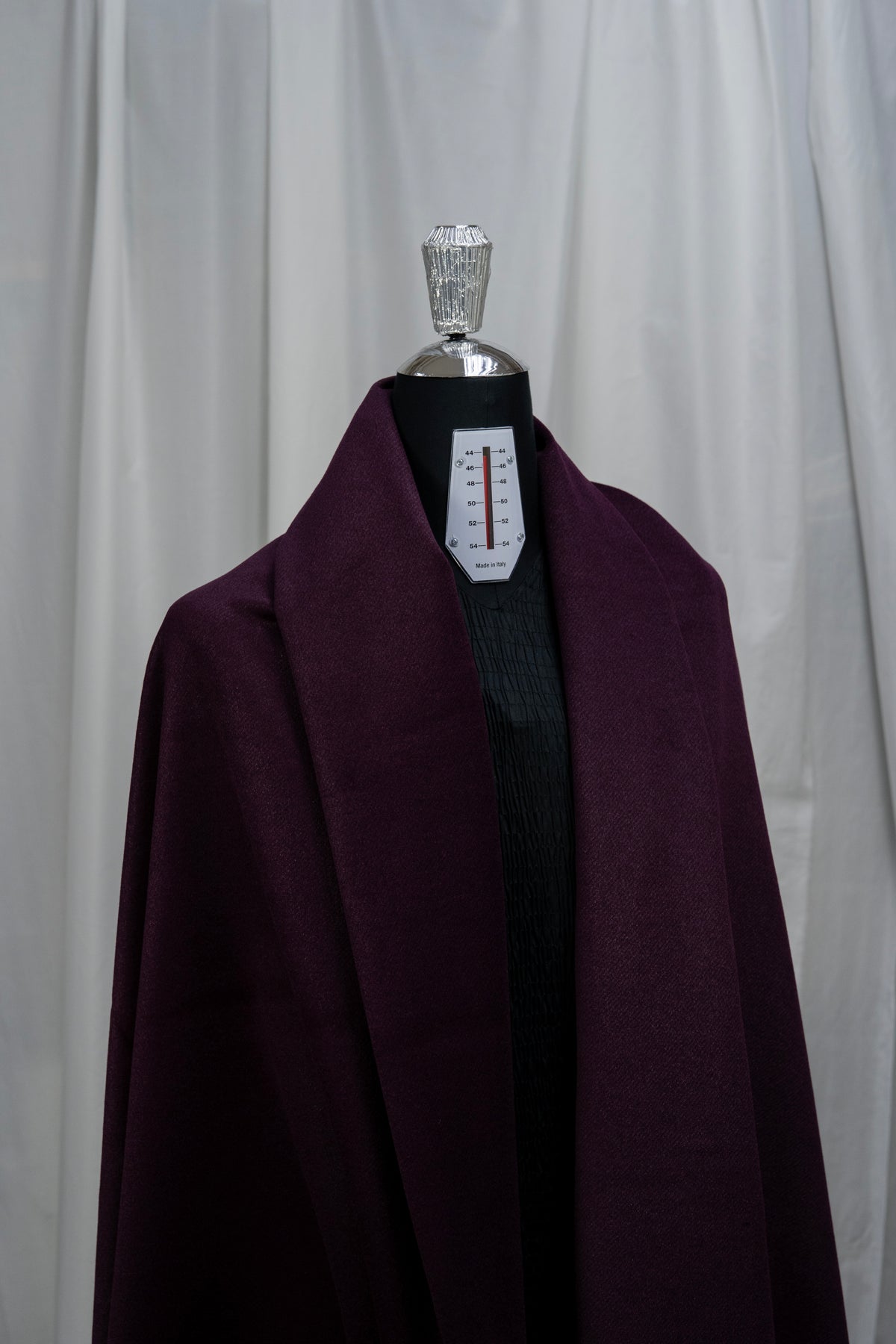 Vintage Burgundy Heavy Wool Suit Jacket Fabric (V26013)- 2.3 Meters - Yoo's Club