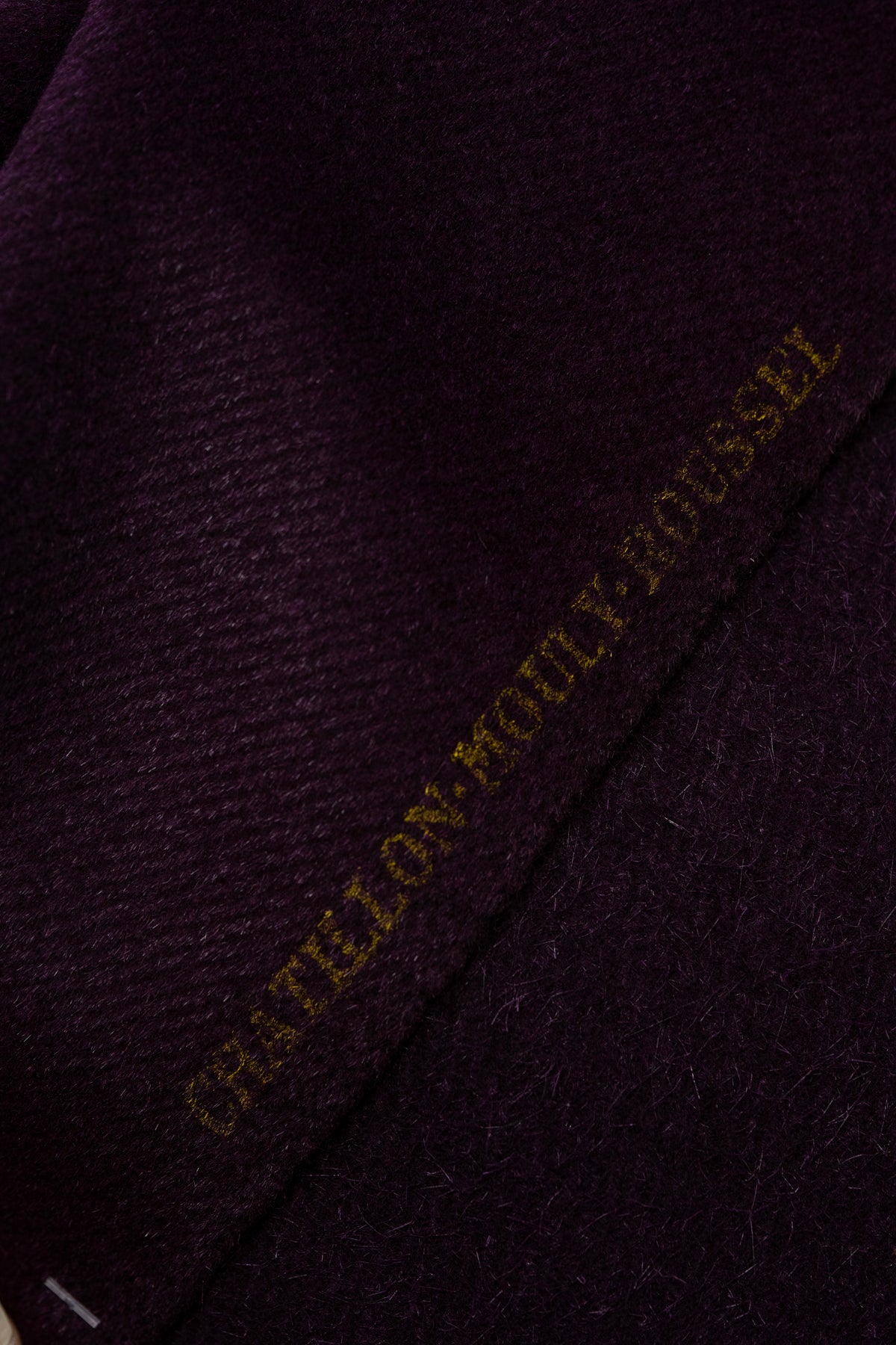 Vintage Burgundy Heavy Wool Suit Jacket Fabric (V26013)- 2.3 Meters - Yoo's Club