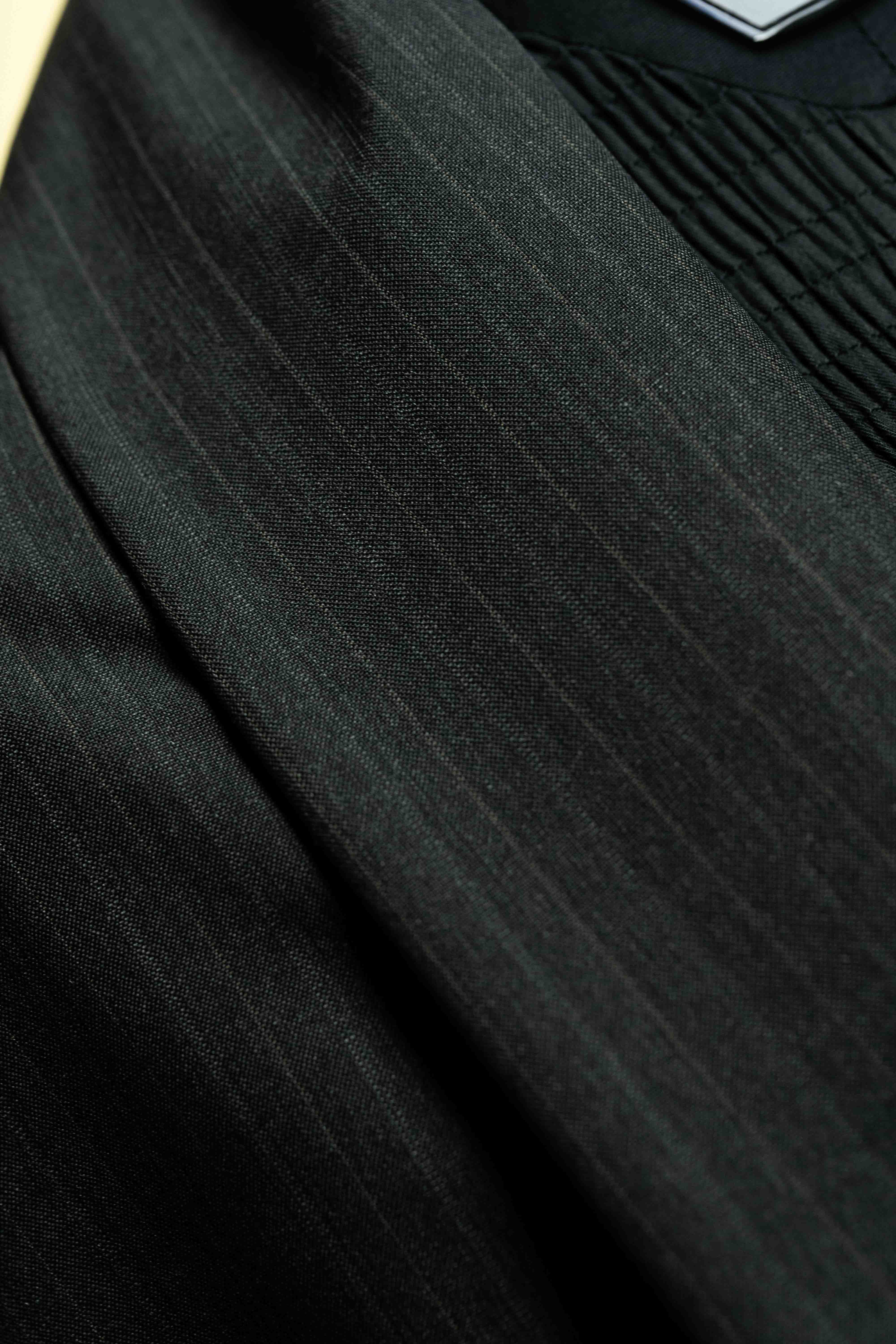Lassitex Charcoal Stripe Merino Wool Suit Fabric (V23385) close-up detail, perfect for premium suit fabric.