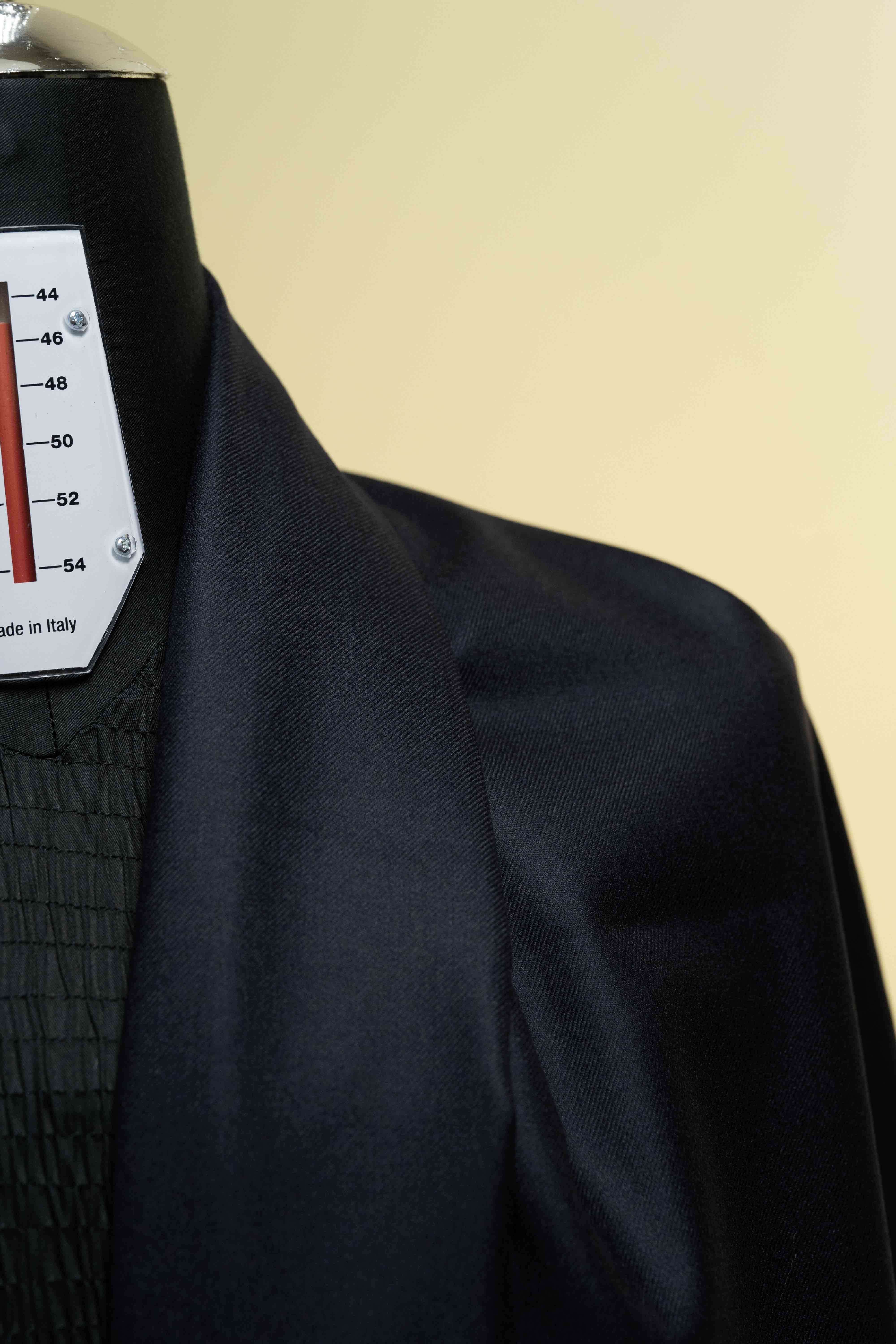 Men Suit fabric from UK in Dark Navy 100's Flannel Wool - 1.7m