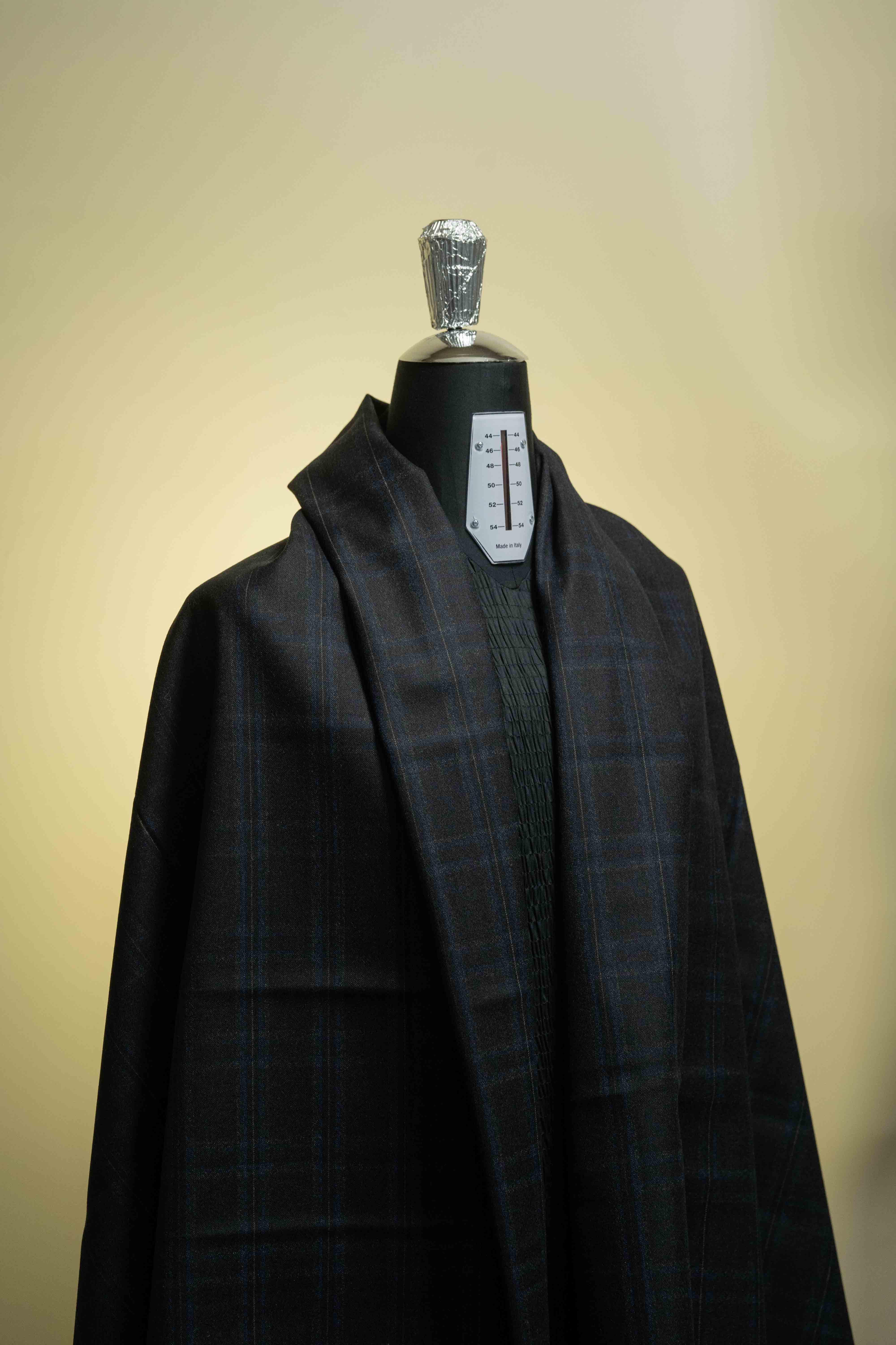 Men Suit fabric from Harrison in Super Dry Black Check Wool