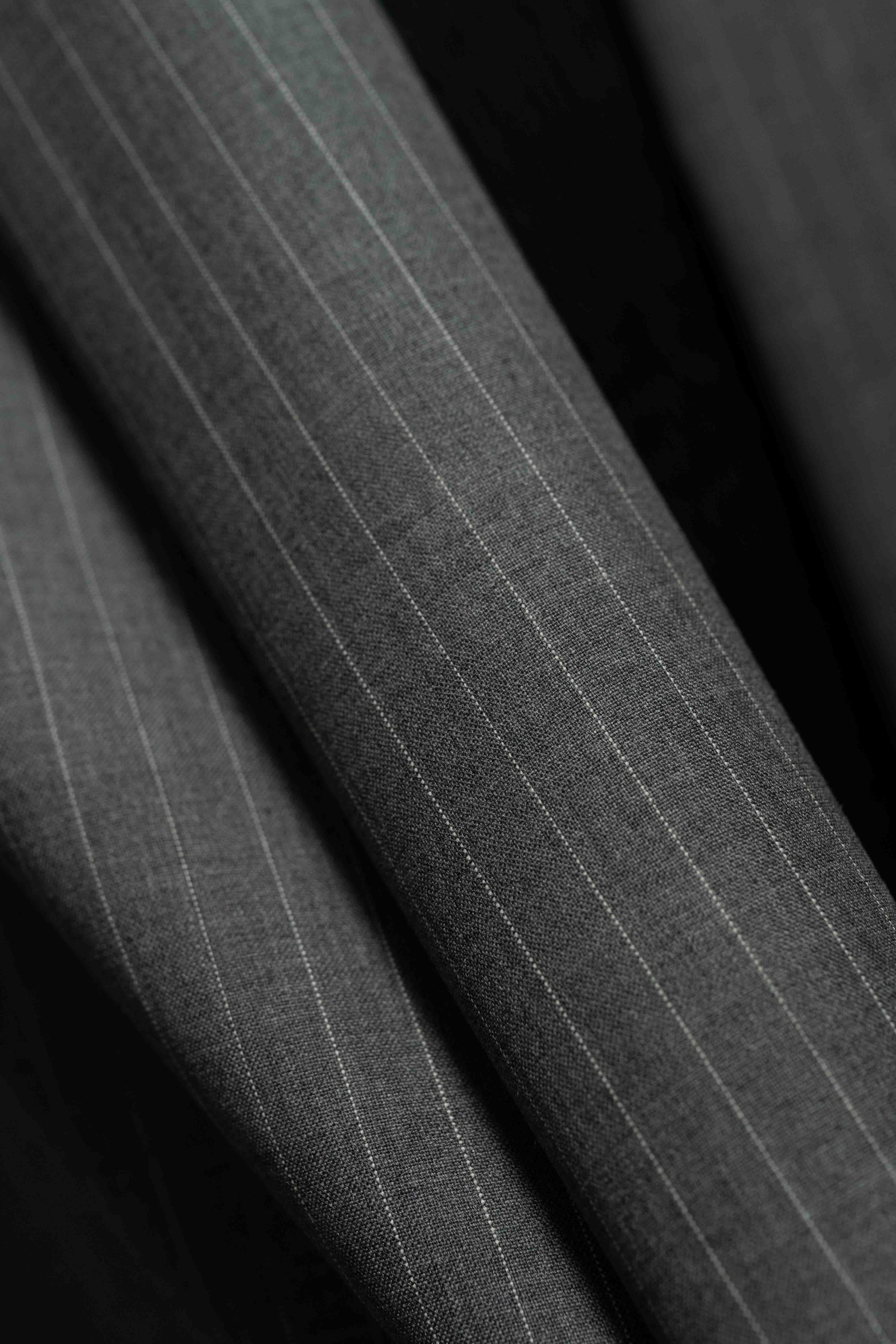 Men Suit fabric in Grey Stripe Terylere Wool