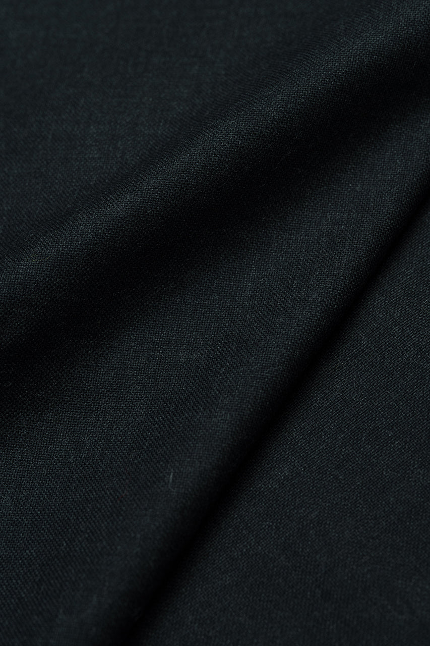 GC50246 Groves & Lindley  Dark Charcoal 350g Plain Wool for Suits