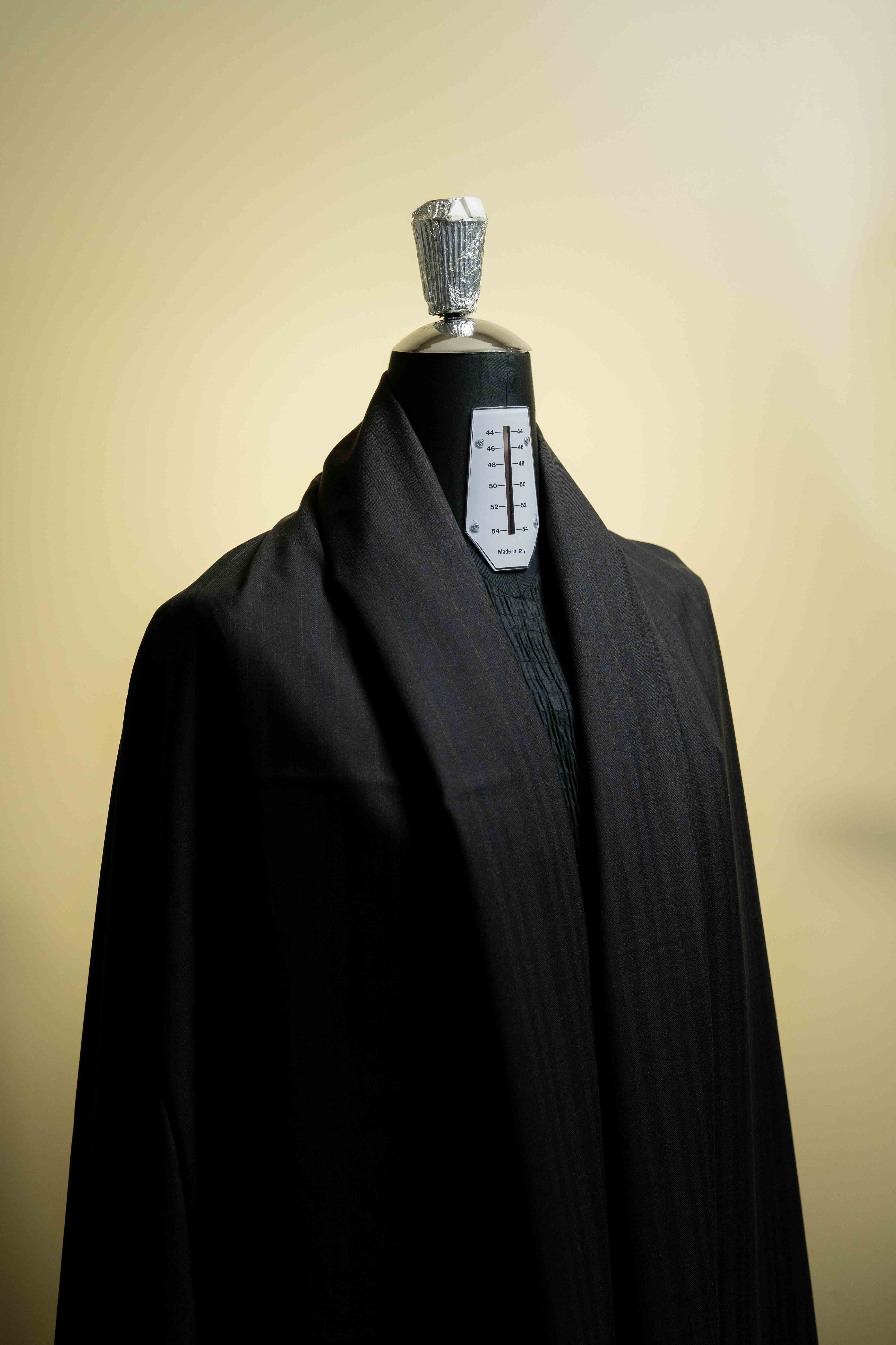 Black Red Herringbone Vicuna Cashmere Wool Suit Fabric