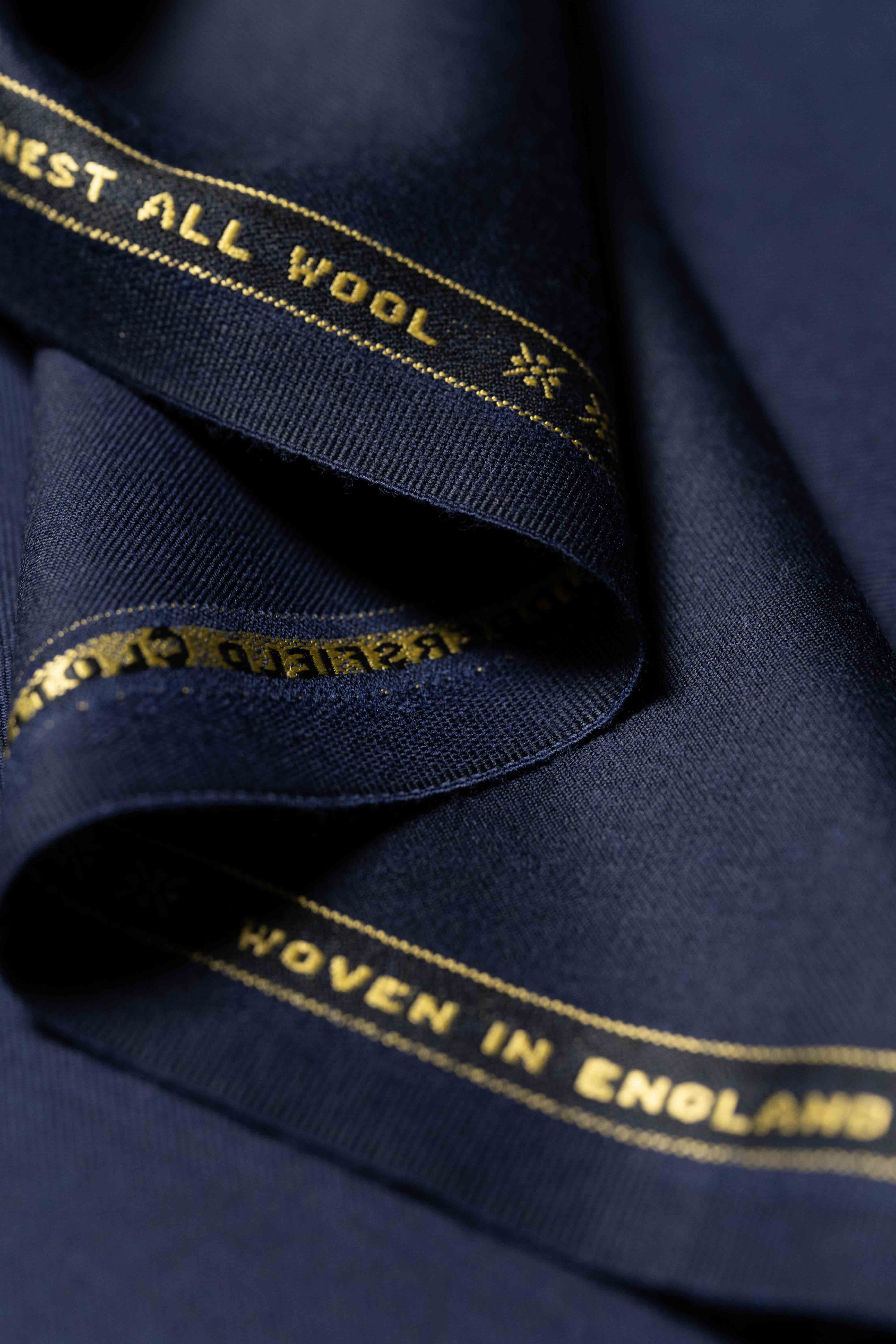 Huddersfield Cloth Navy Wool Suiting Fabric -2.1m - Yoo's Club