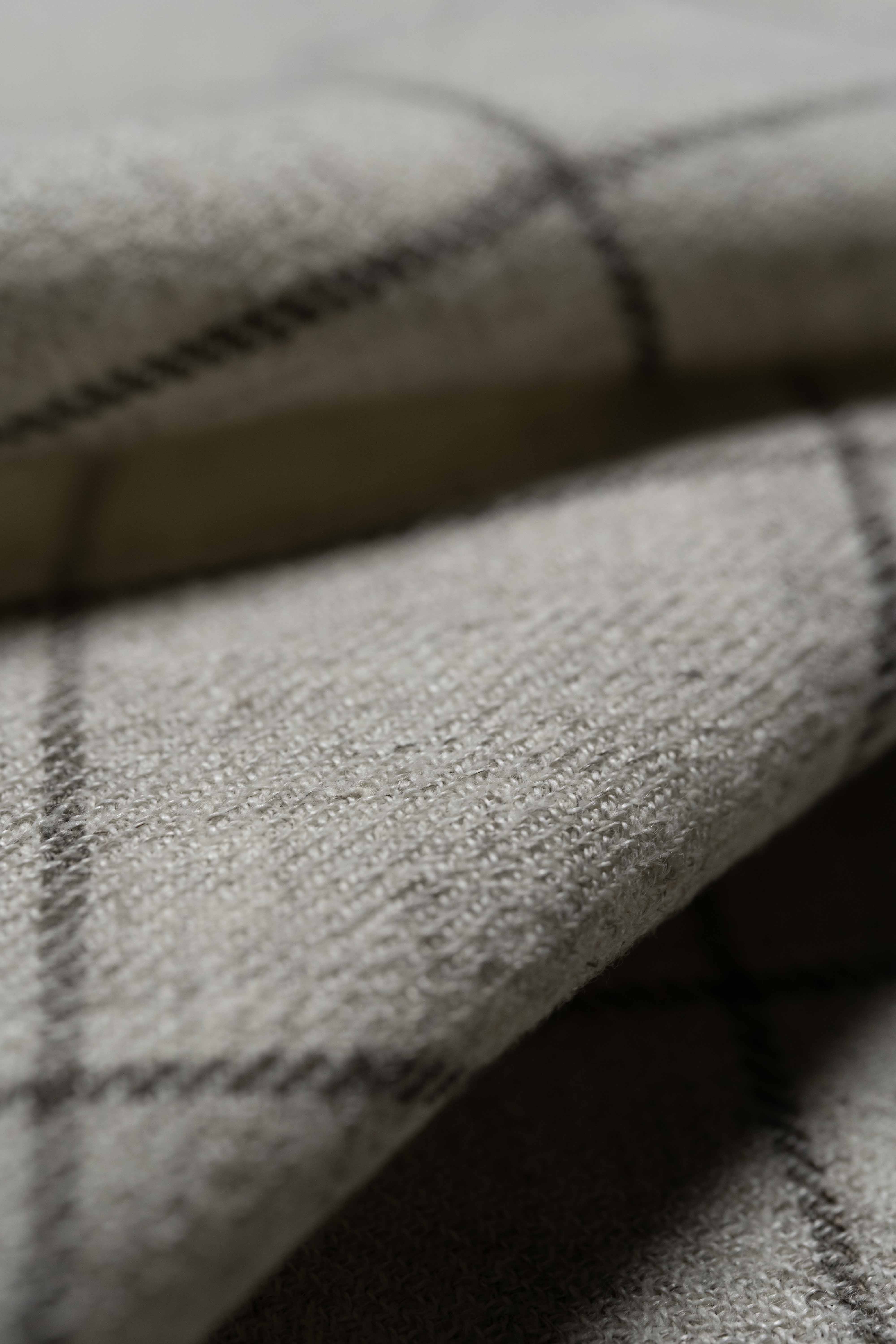 Marling & Evans Beige Check Wool Linen Jacket Fabric (17307/04)-2.8m - Yoo's Club