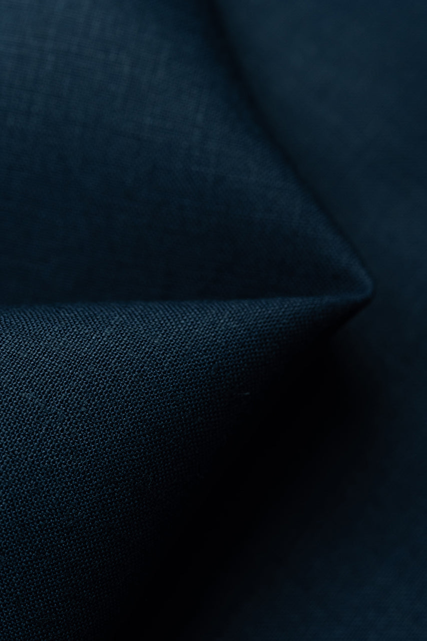 Spence Bryson Dark Blue 380g Irish Linen L3117