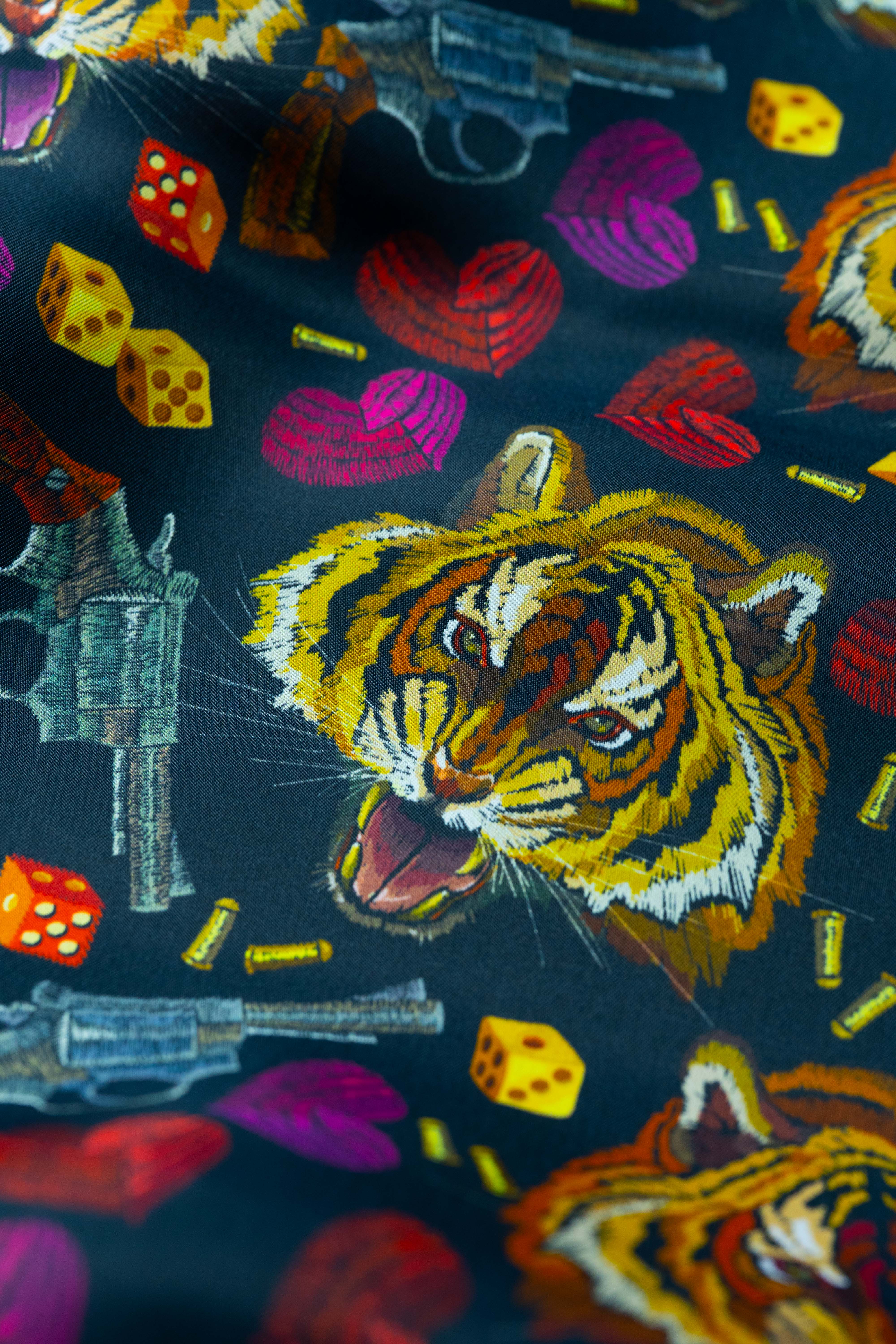 Bemberg Lining - P1509 Tiger & Gun