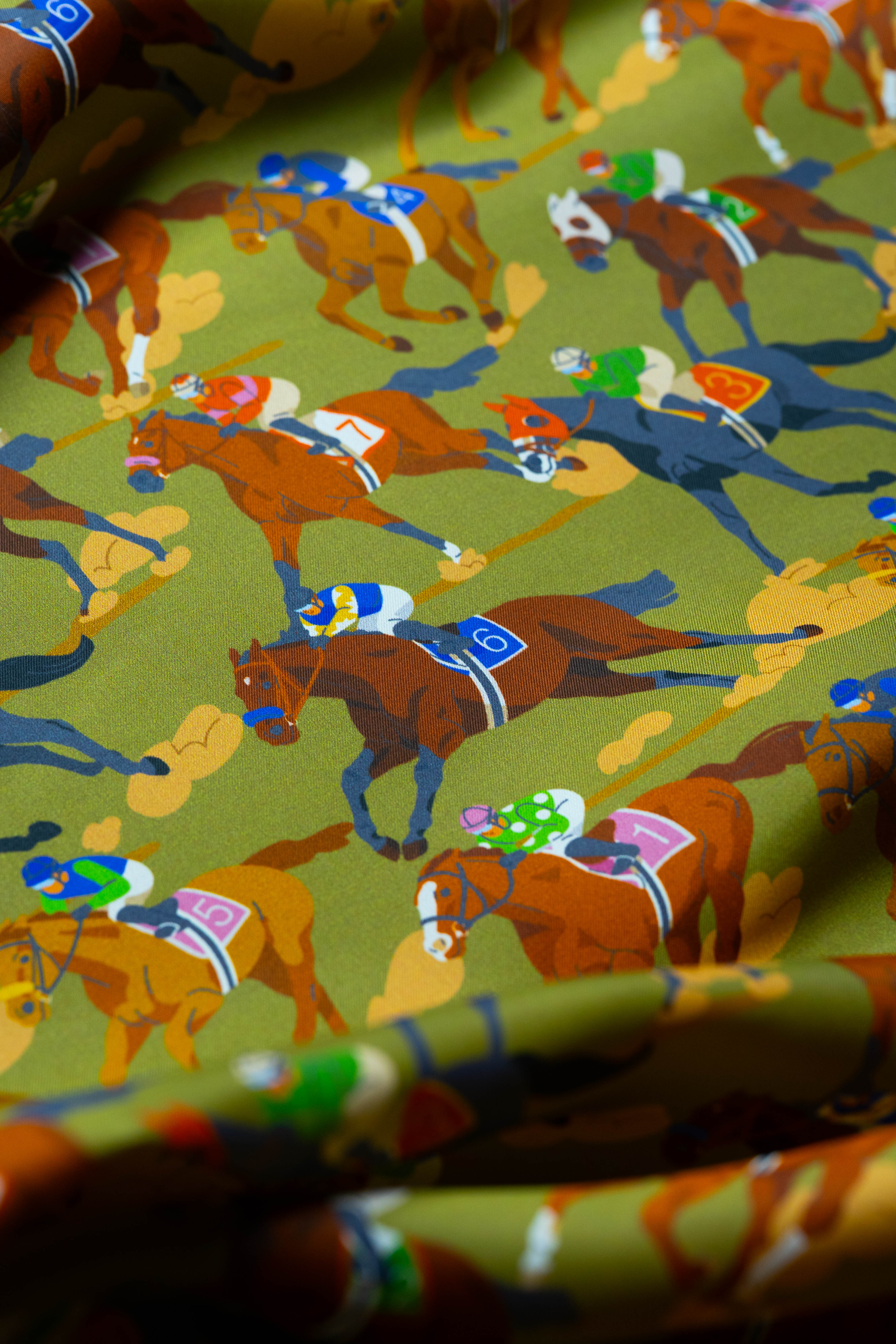 Bemberg Lining - P1513 Horse Racing