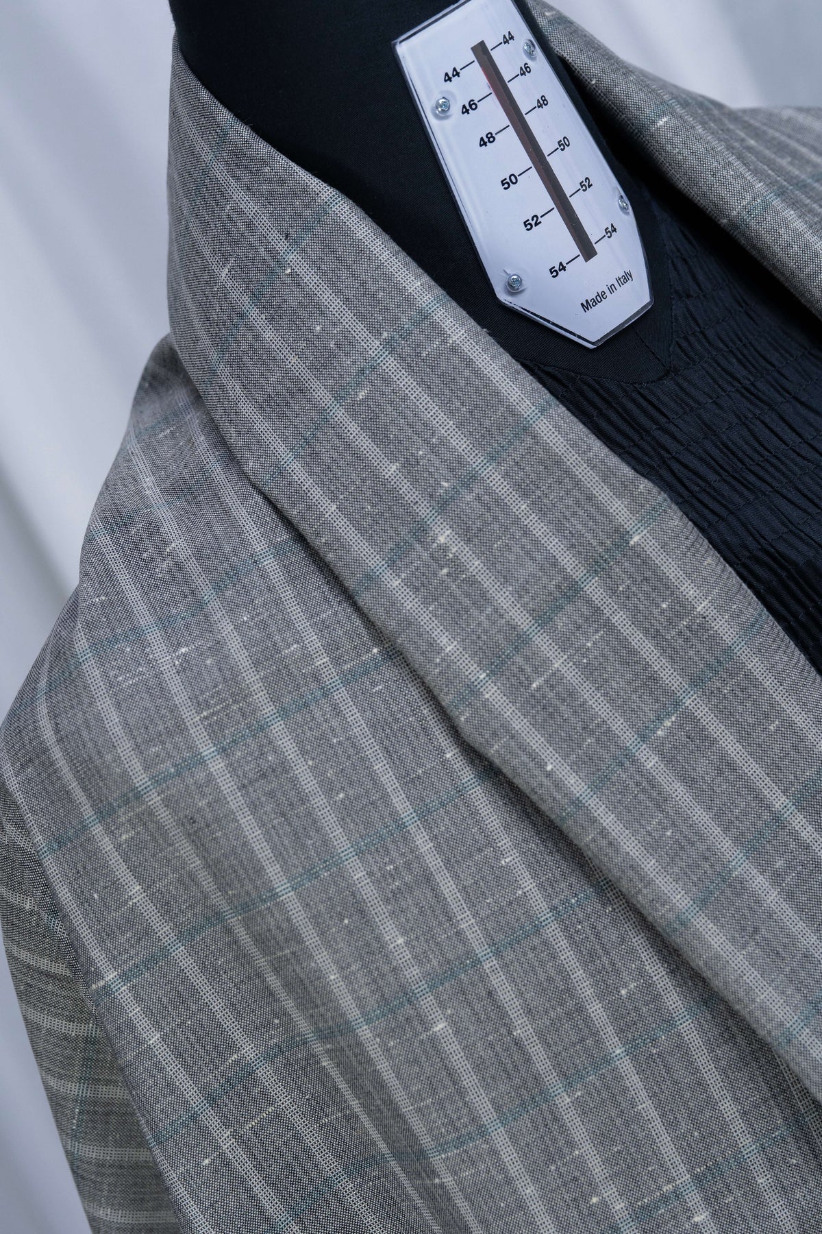 Vintage Grey Fancy Plaid Wool Blend Jacketing Fabric -2.5 Meters - Yoo's Club