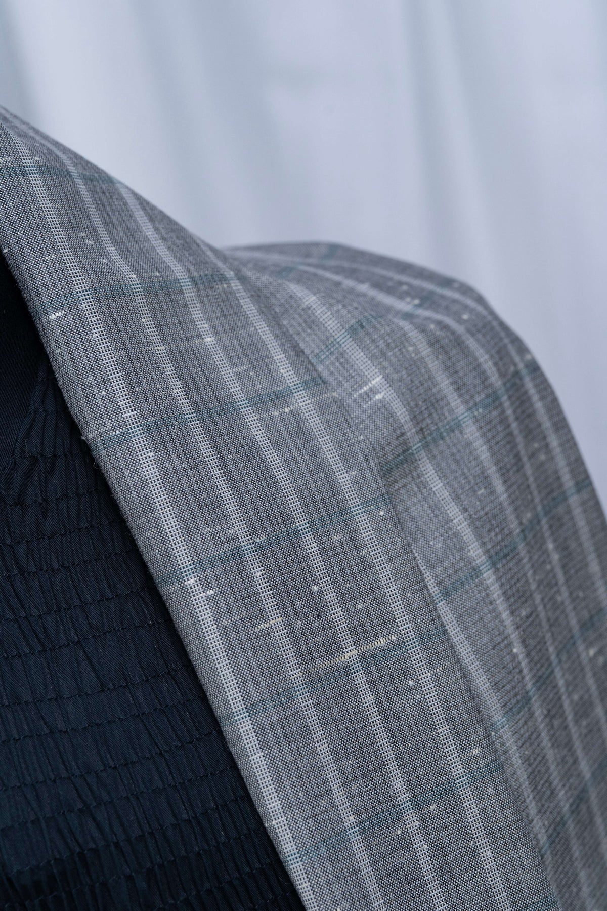 Vintage Grey Fancy Plaid Wool Blend Jacketing Fabric -2.5 Meters - Yoo's Club