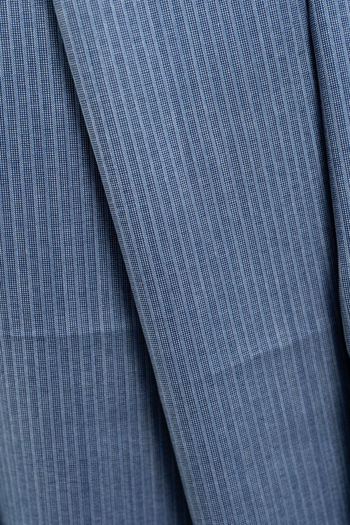 Wain Shiell Blue Stripe Lightweight Wool Suiting Fabric (V23712) -3m - Yoo's Club