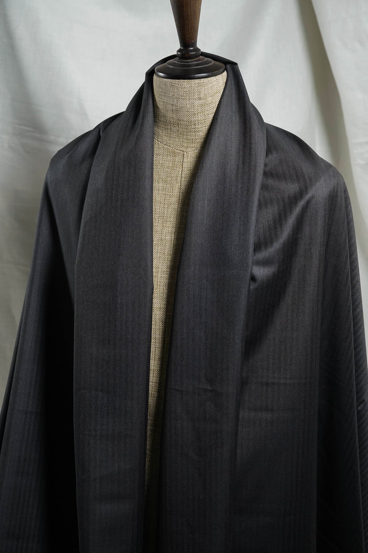 Wain Shiell Charcoal Subtle Herringbone Wool Suiting Fabric (V23754) -3 Meters