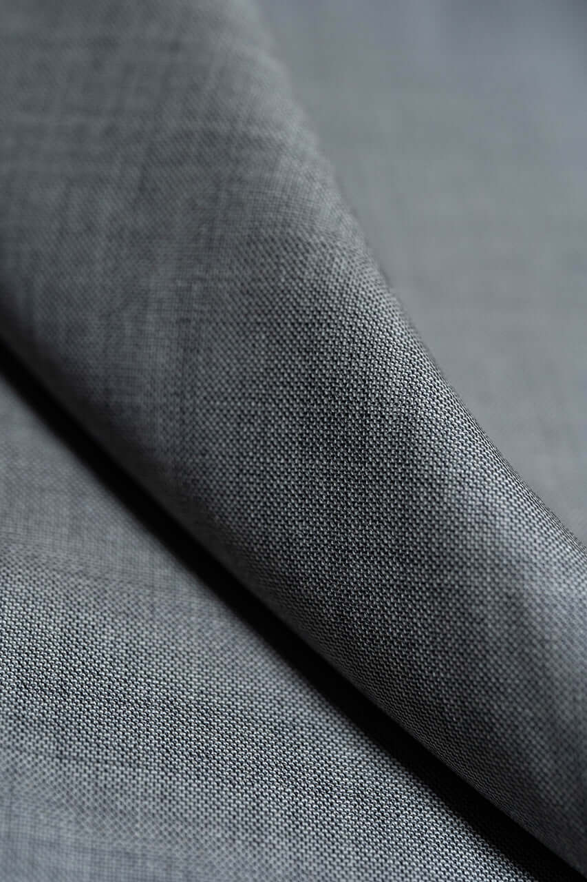 Wool & Silk Fine Suiting in Grey Sharkskin from Tallia Di Delfino - Yoo's Club