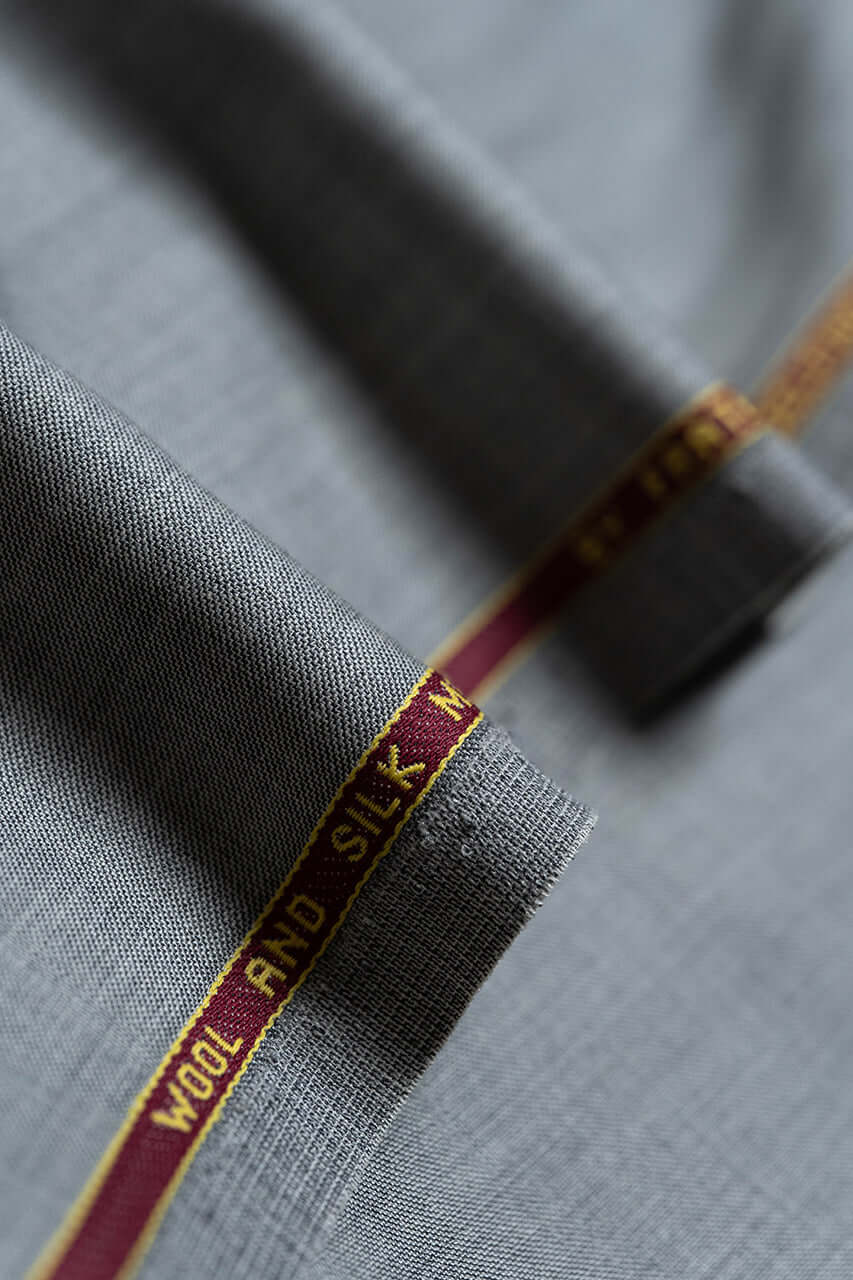 Wool & Silk Fine Suiting in Grey Sharkskin from Tallia Di Delfino - Yoo's Club