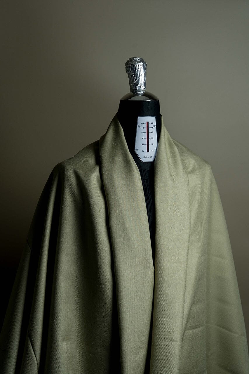 Vintage Suit Fabrics-BARCLAYS V23515 Green Plain Silk Suiting -3.25m