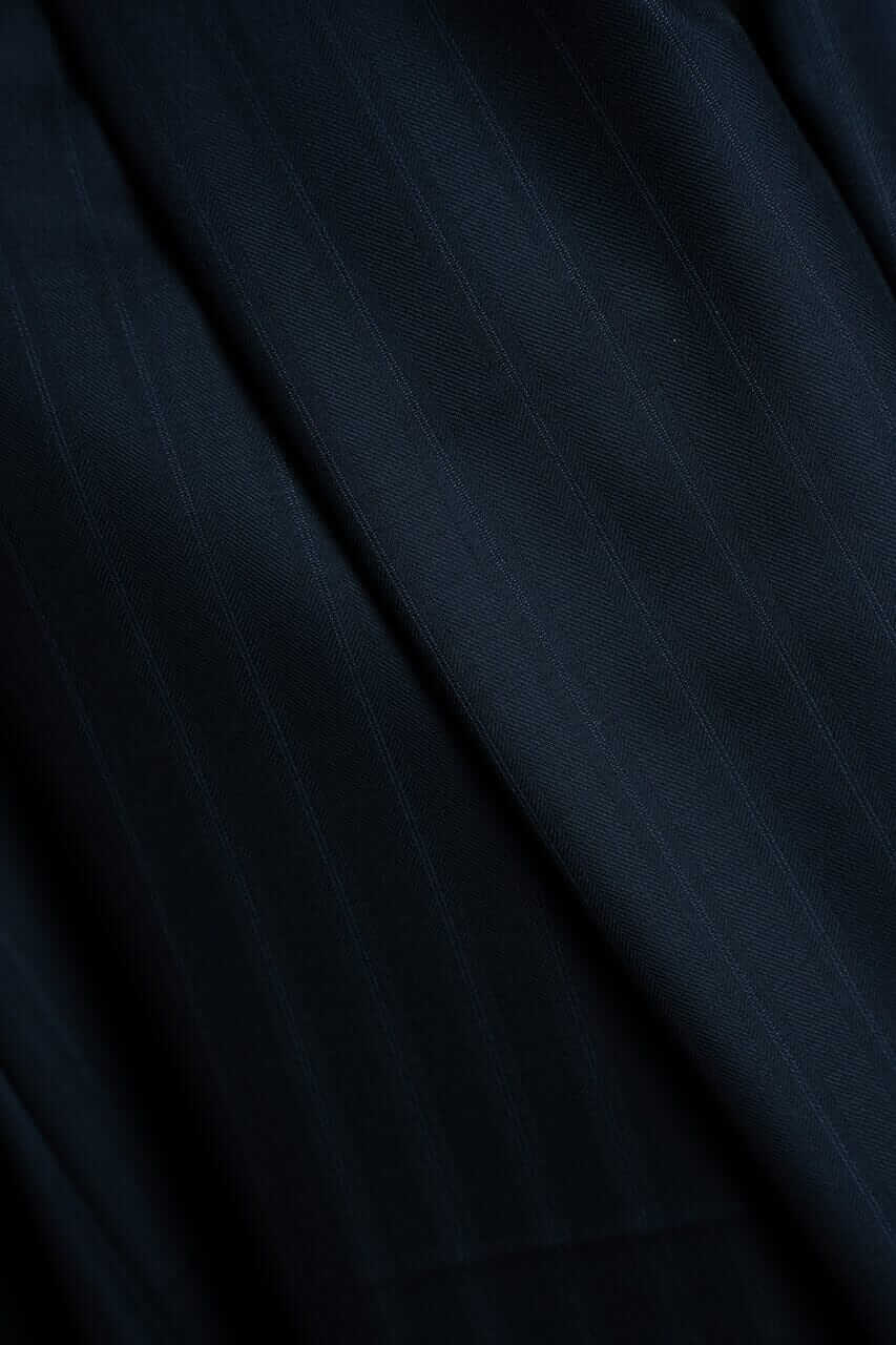 Unique & rare vintage suit fabrics for sartorial/bespoke, wide selection in our online fabric store.