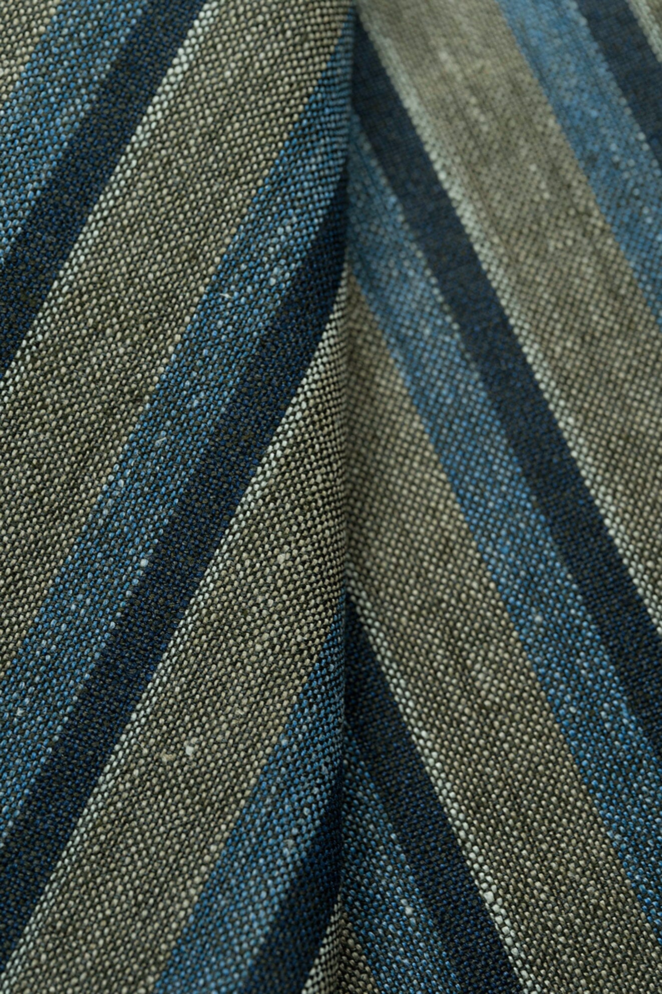 LaGondola Suit Fabric-E.Thomas GC50136 E.Thomas Sand & Blue Stripe Jacketing